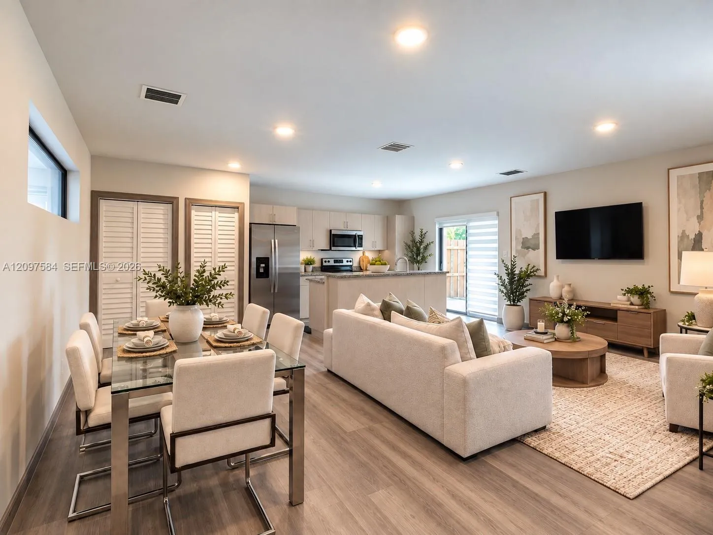 View details of listing 916 NW 8th Street 1, Florida City, FL 33034 Florida City with MLS#