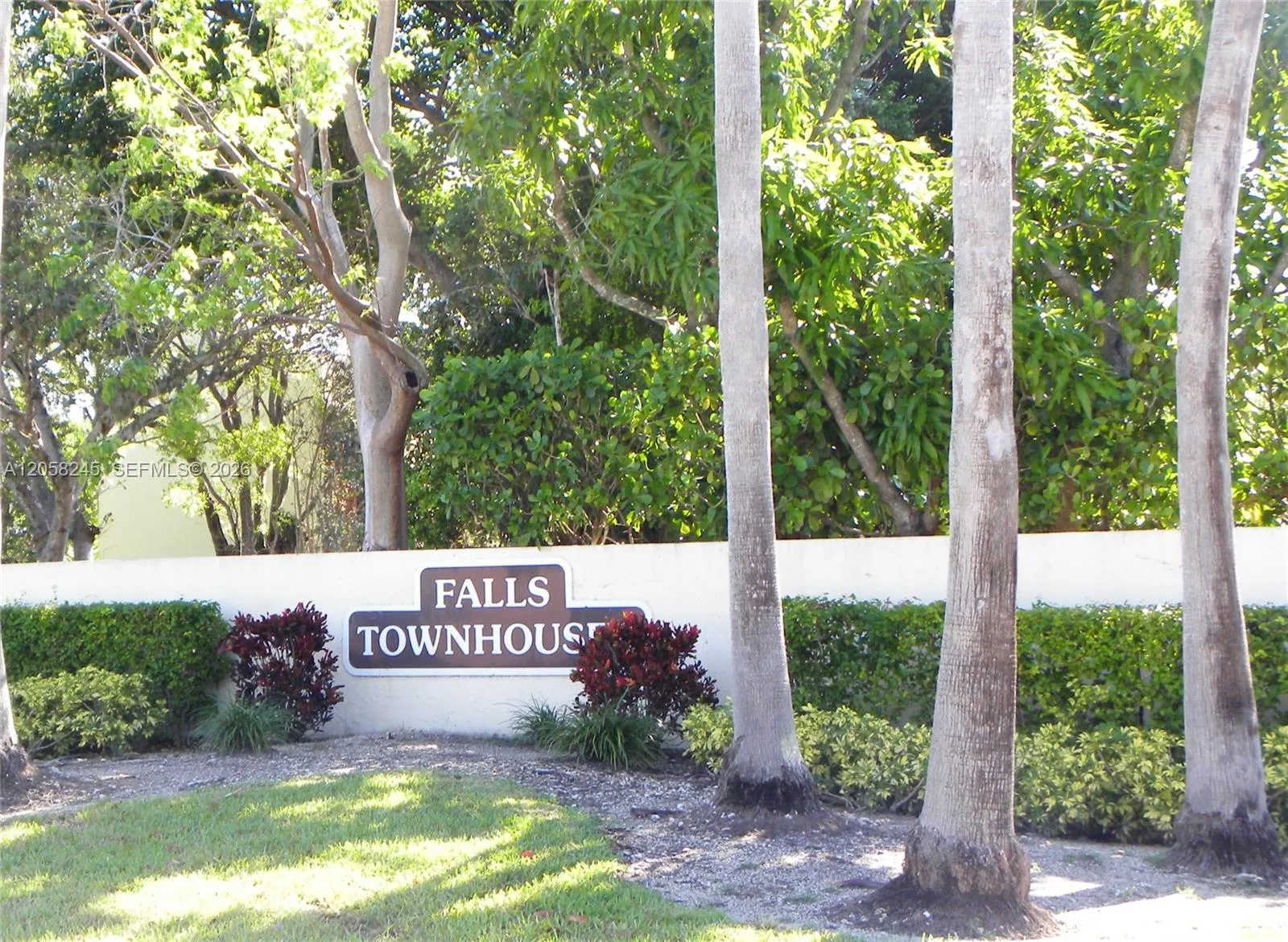 View details of listing 9196 SW 128th Lane -, Miami, FL 33176 Miami with MLS# 