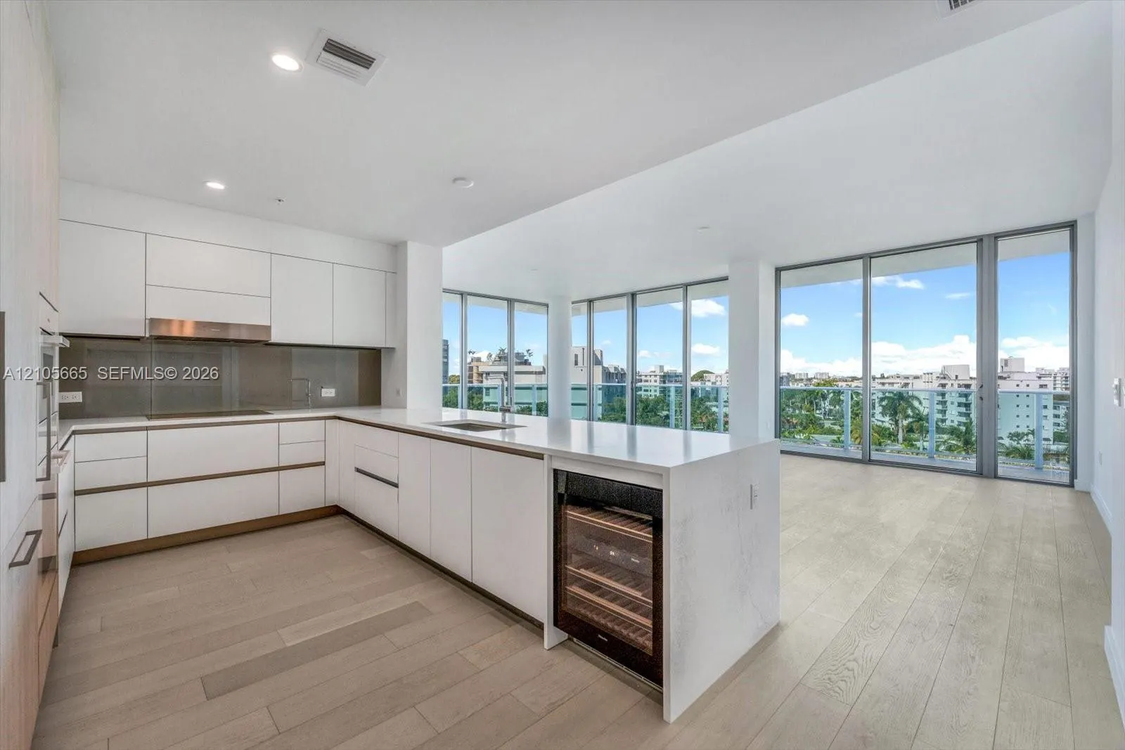 Listing  9201 E Bay Harbor Drive 702, Bay Harbor Islands, FL 33154, Bay Harbor Islands, FL 33154
