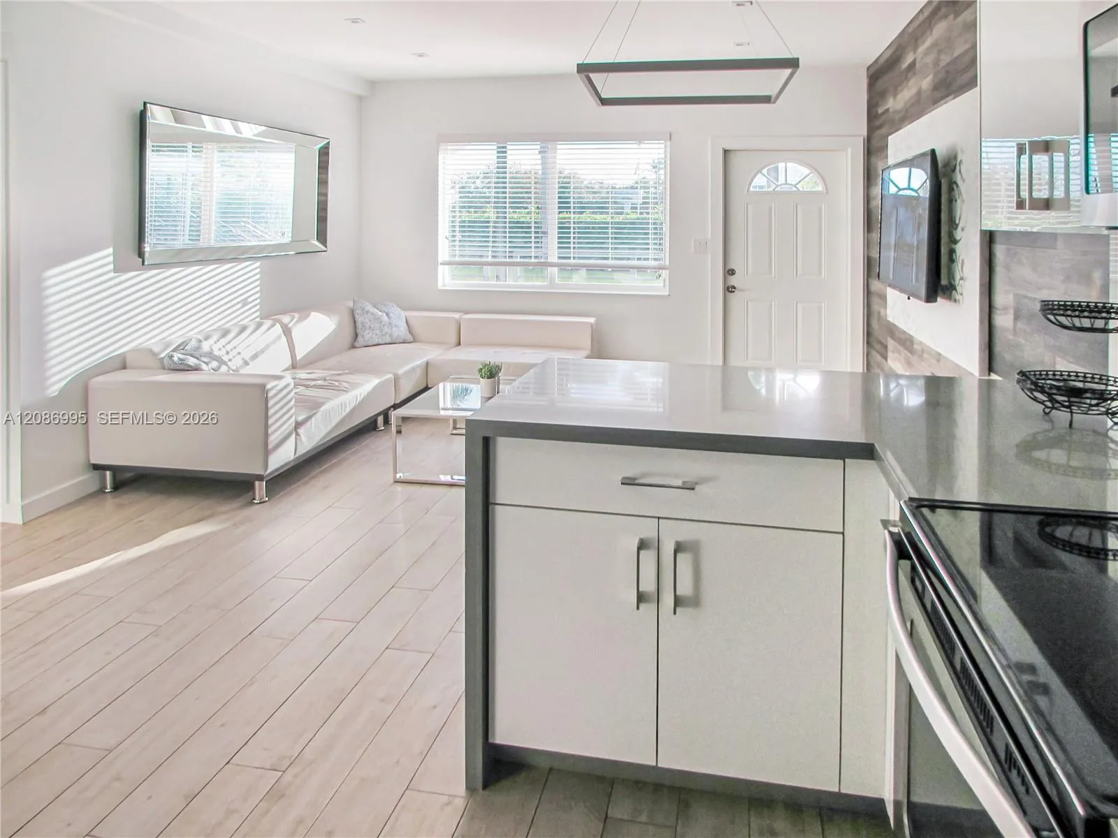 View details of listing 9220 Biscayne Boulevard 3, Miami Shores, FL 33138 Miami Shores with MLS# 