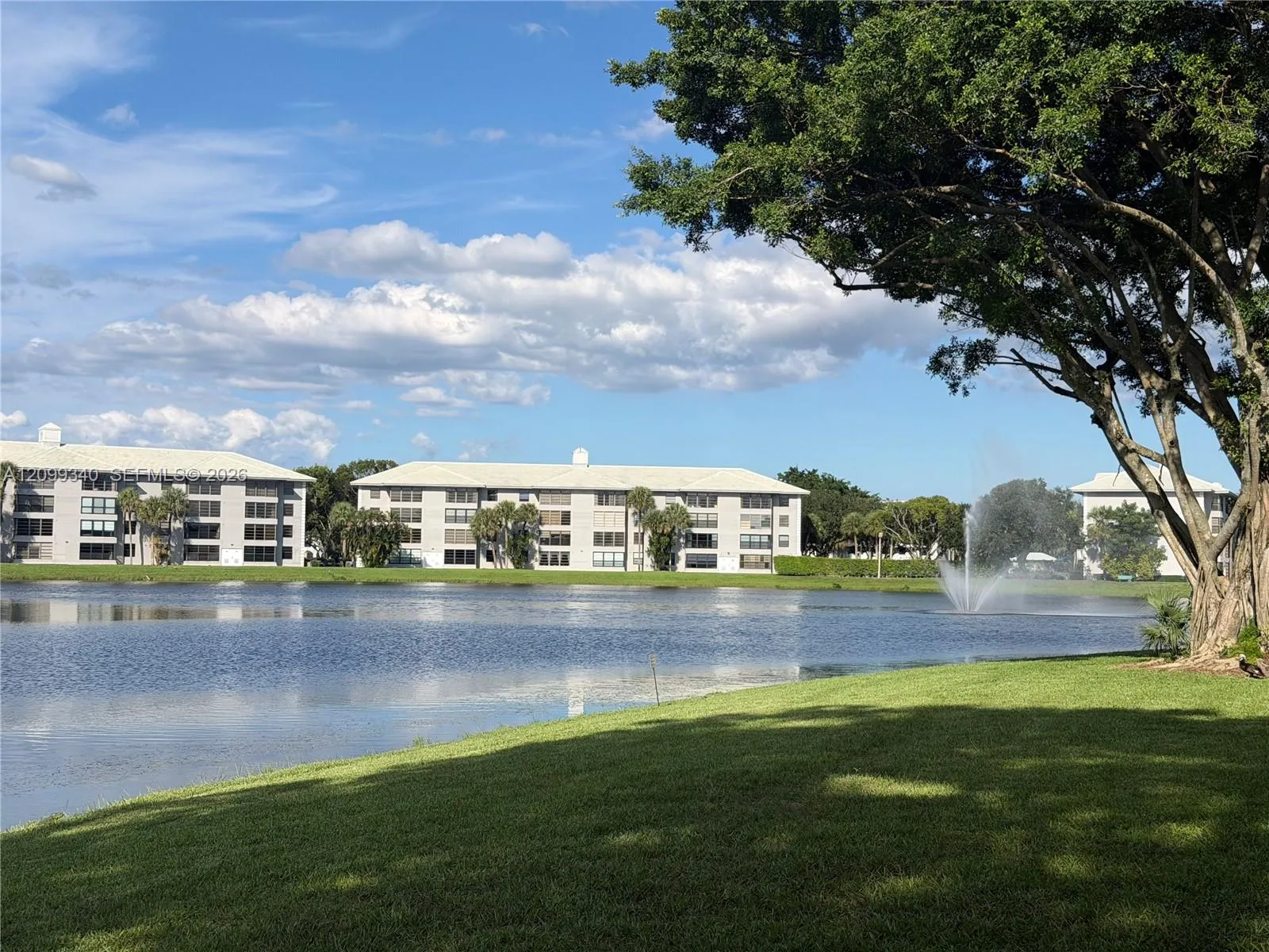 View details of listing 9235 Lagoon Place 116, Davie, FL 33324 Davie with MLS# 