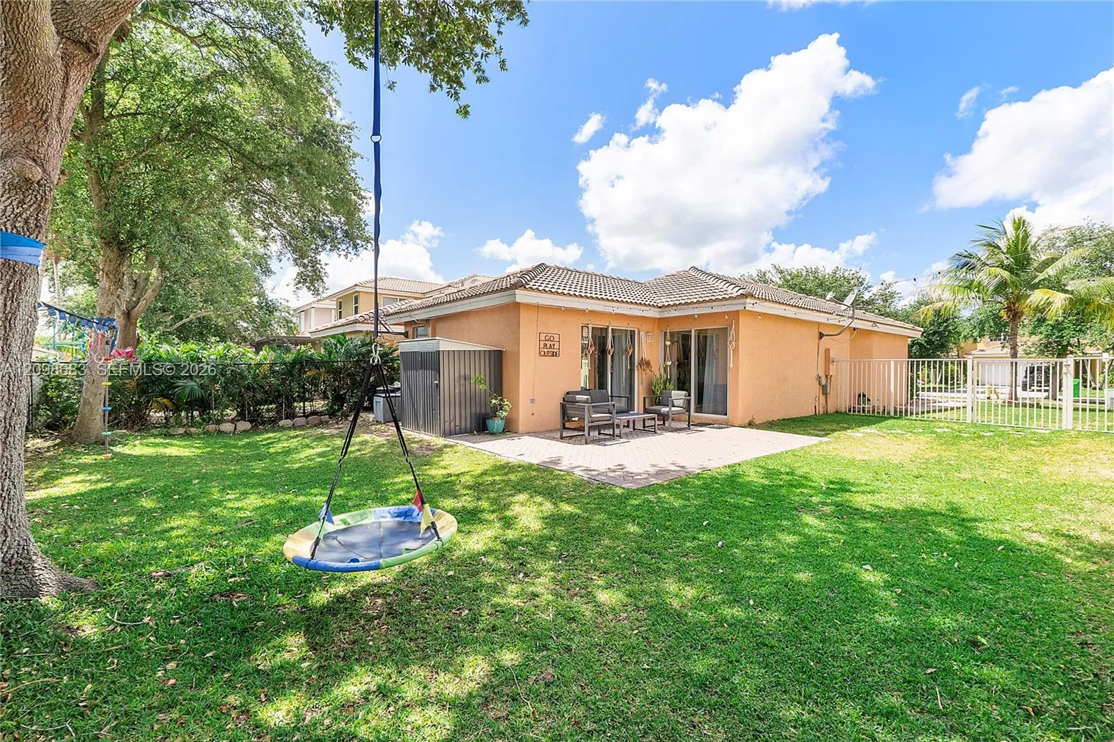 View details of listing 9292 NW 54th Street, Sunrise, FL 33351 Sunrise with MLS#