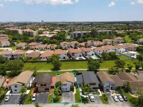 Listing  933 NW 106th Ave Circle, Miami, FL 33172, Miami, FL 33172