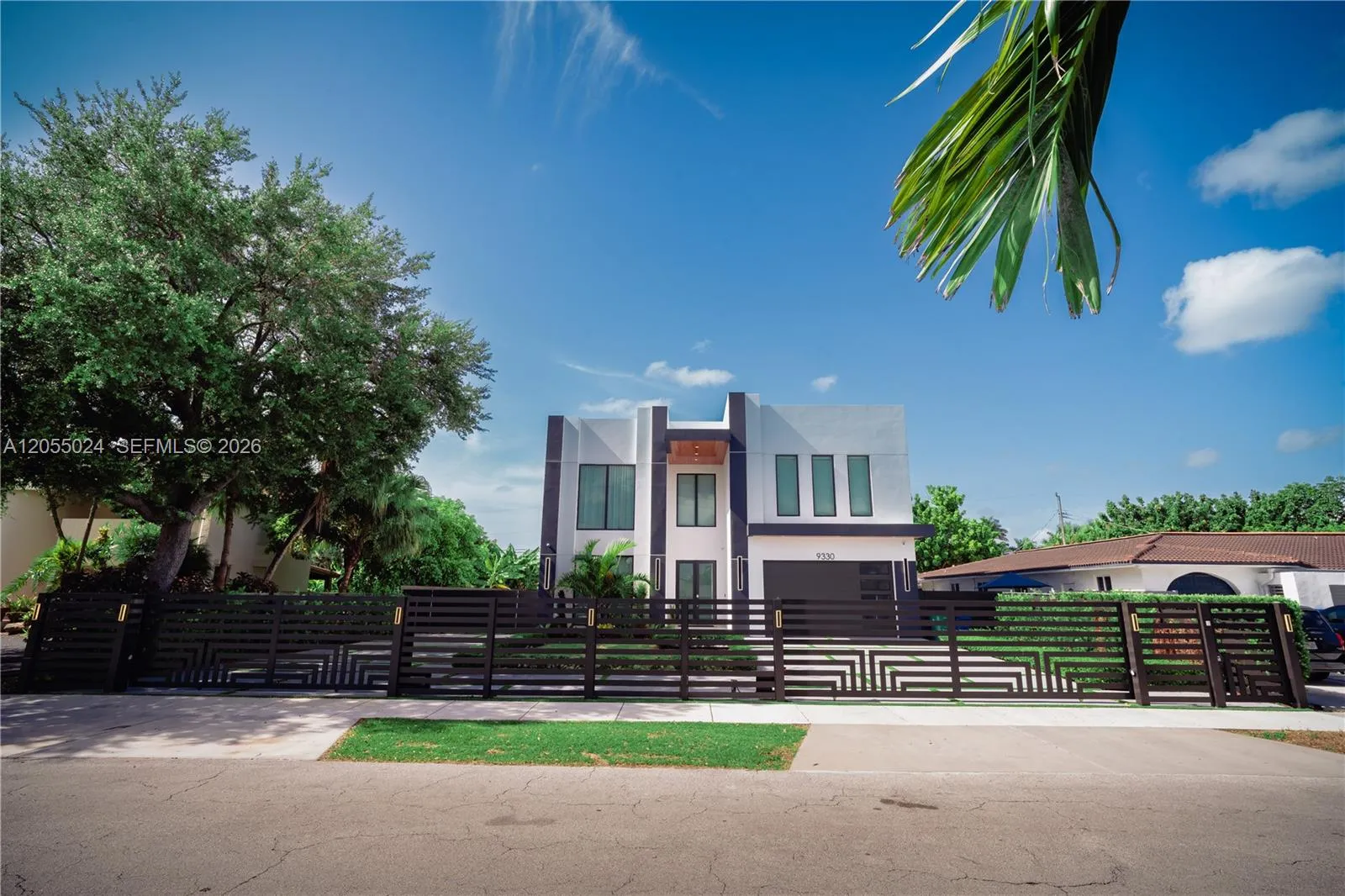 View details of listing 9330 SW 34th Street NA, Miami, FL 33165 Miami with MLS#