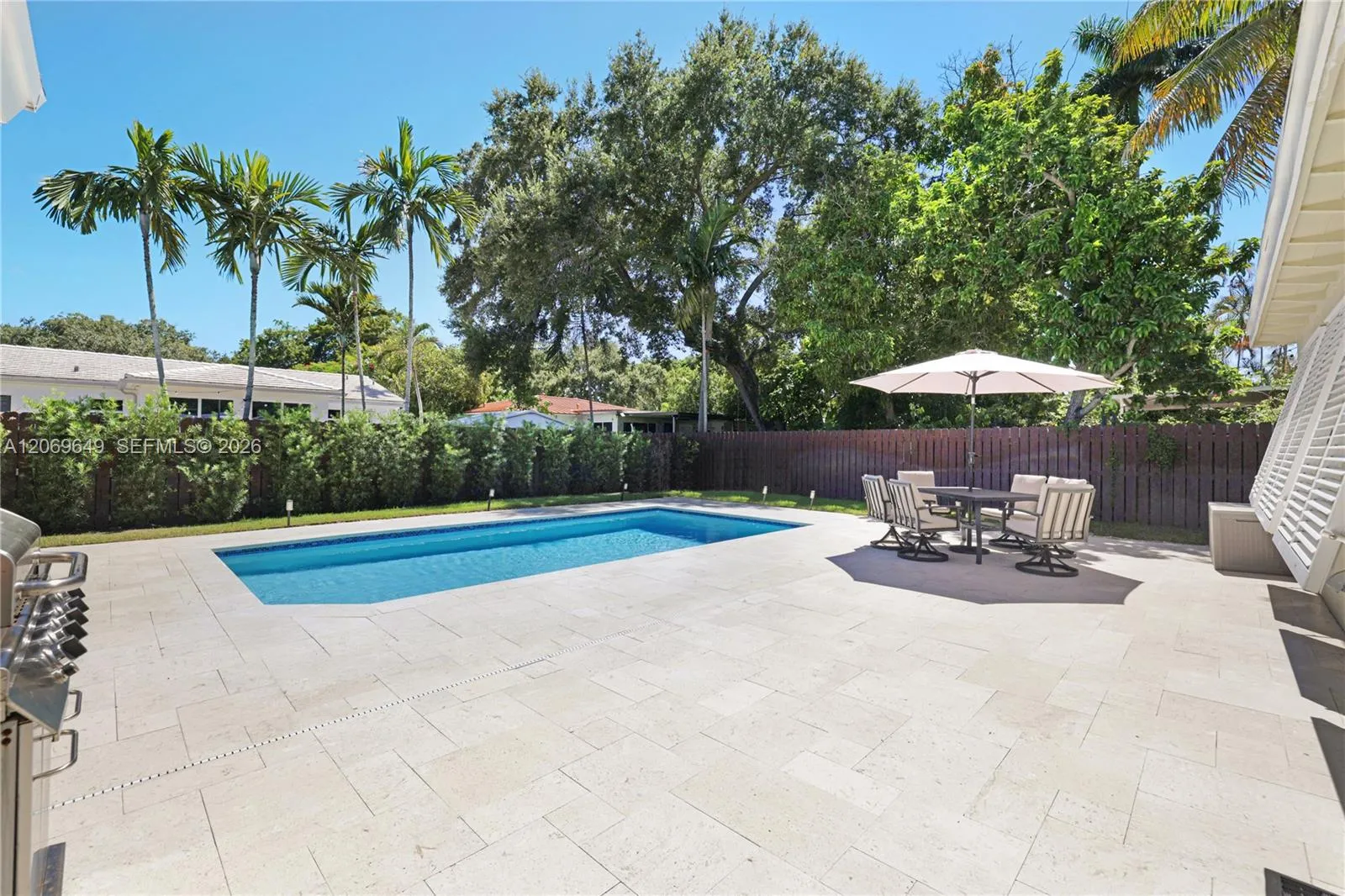 View details of listing 940 NE 117th Street, Biscayne Park, FL 33161 Biscayne Park with MLS#