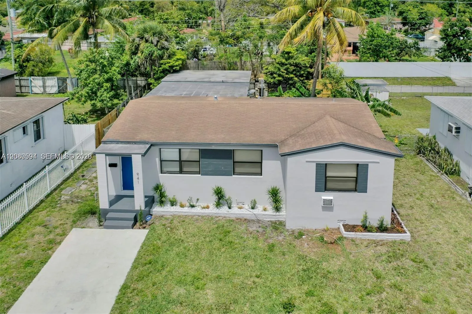 View details of listing 941 NE 155th Terrace, North Miami Beach, FL 33162 North Miami Beach with MLS#