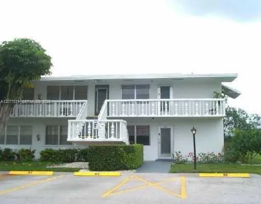 Listing  95 Kent F #95, West Palm Beach, FL 33417, West Palm Beach, FL 33417