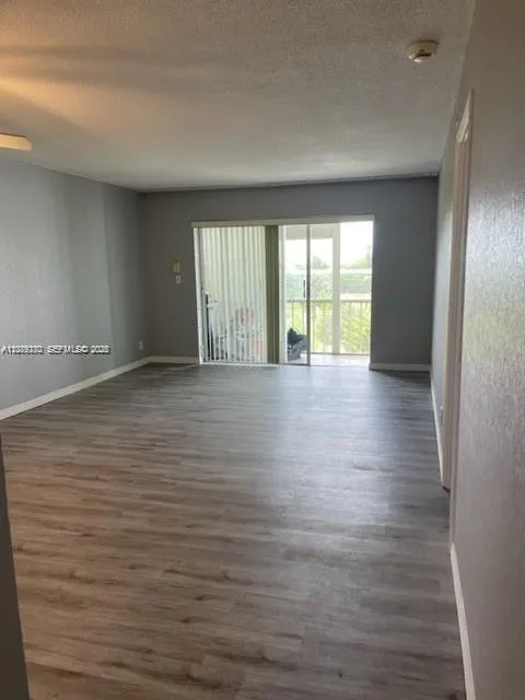 Listing  950 Hillcrest Drive 506, Hollywood, FL 33021, Hollywood, FL 33021