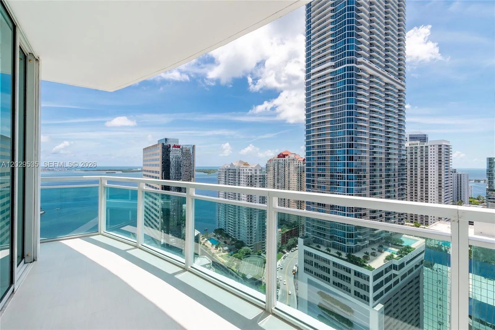 Listing  951 Brickell Avenue 3210, Miami, FL 33131, Miami, FL 33131