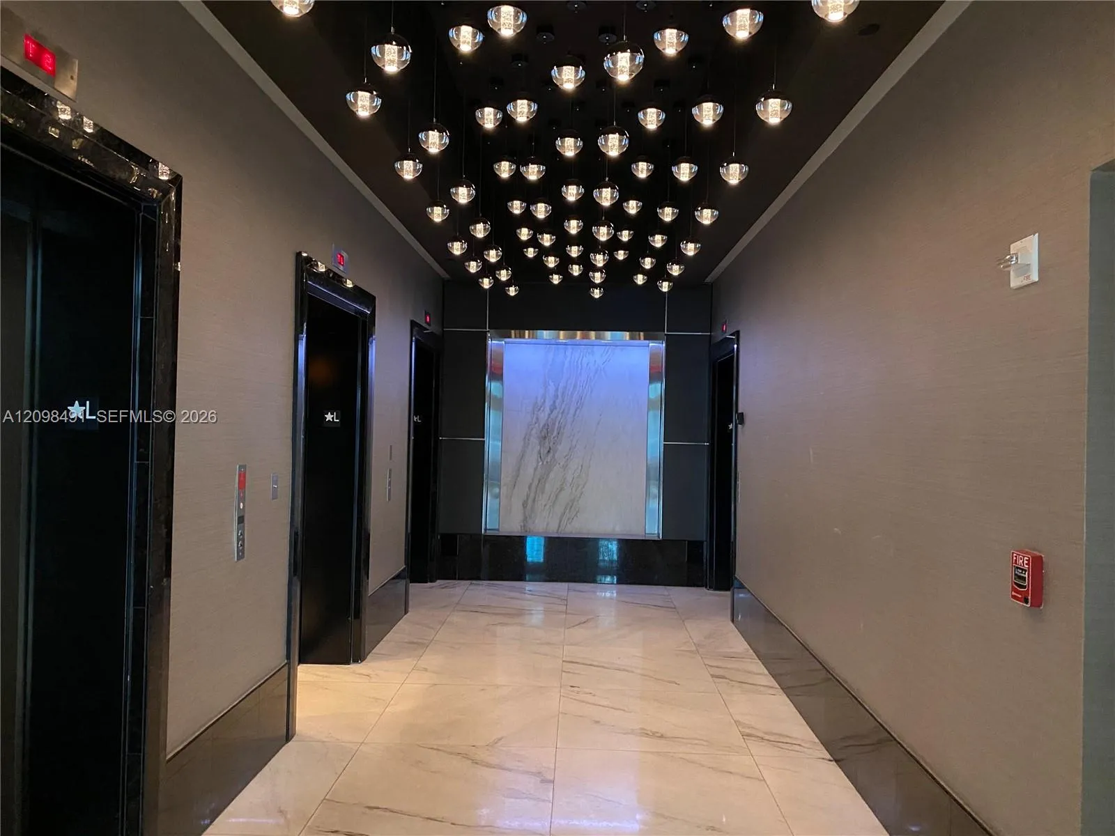 View details of listing 951 Brickell Avenue 805, Miami, FL 33131 Miami with MLS# 
