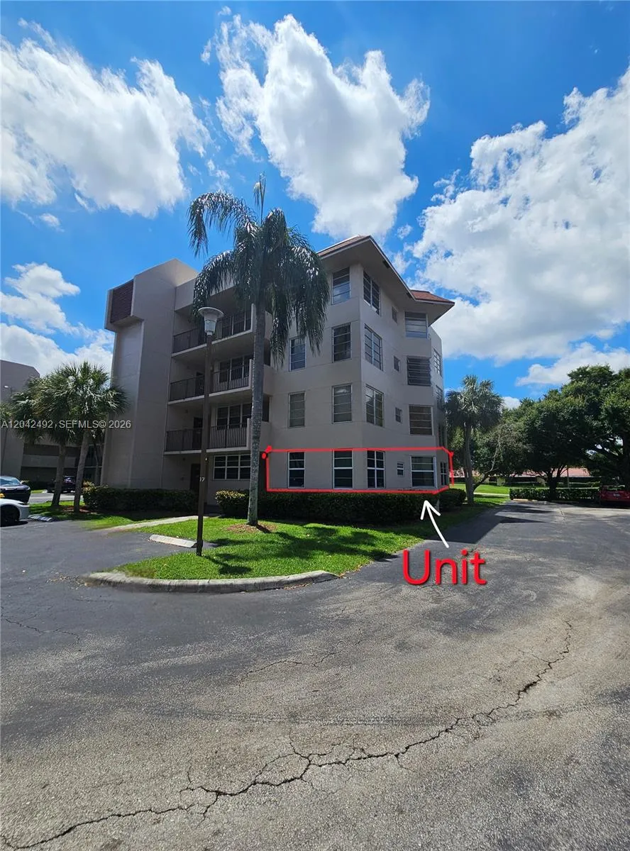 Listing  9520 Seagrape Drive 106, Davie, FL 33324, Davie, FL 33324