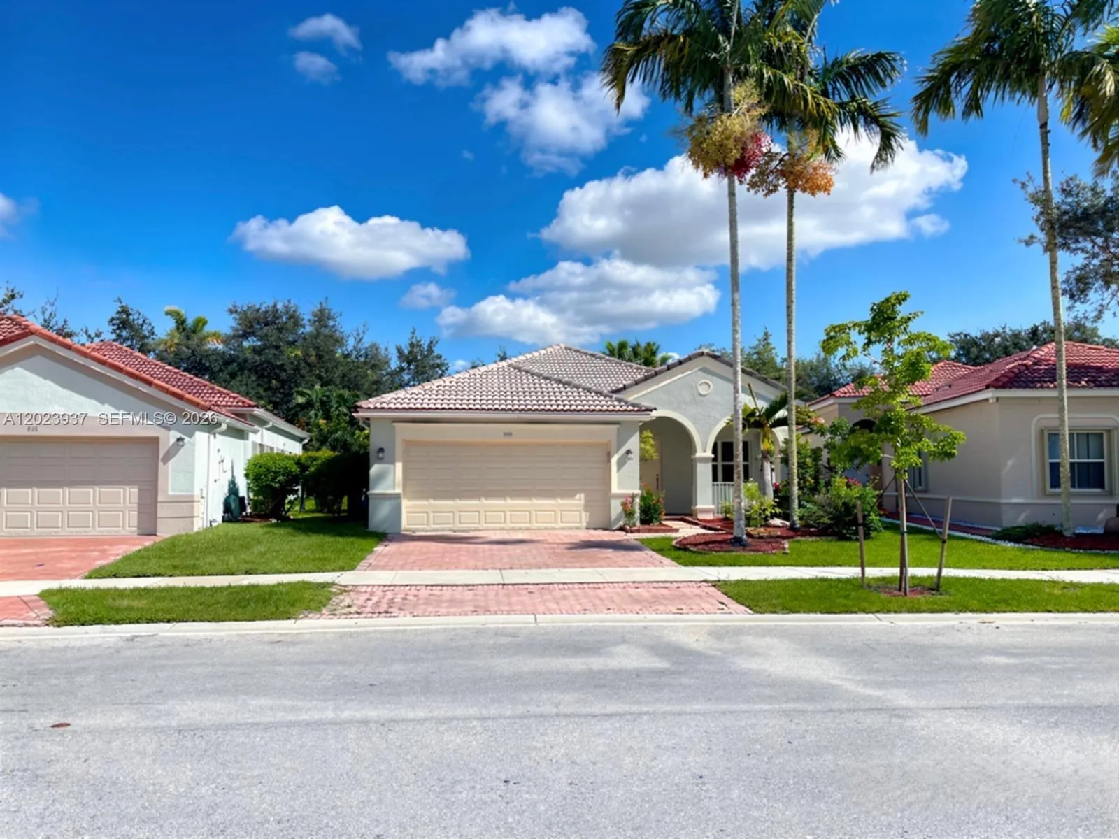 Listing  953 Tanglewood Circle 953, Weston, FL 33327, Weston, FL 33327