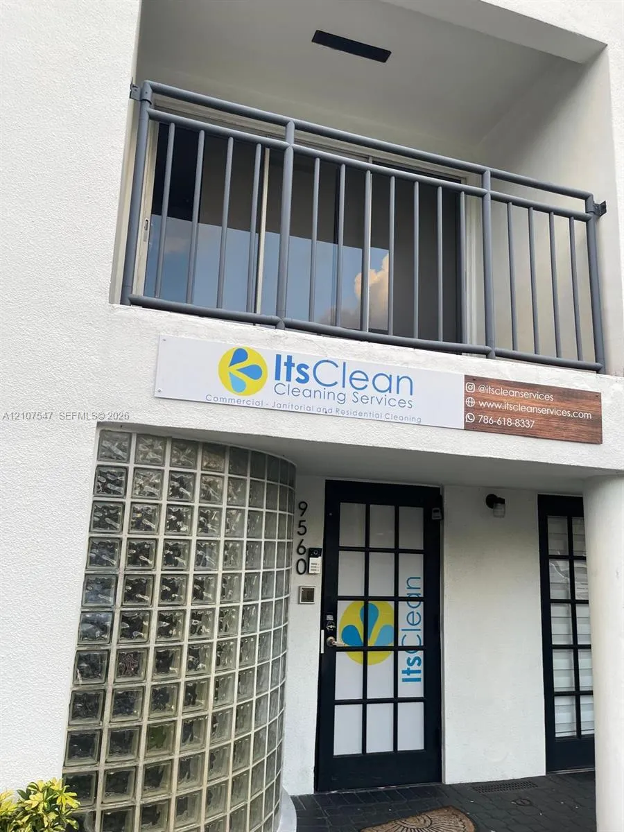 View details of listing 9560 NW 41st Street 9560, Doral, FL 33178 Doral with MLS#