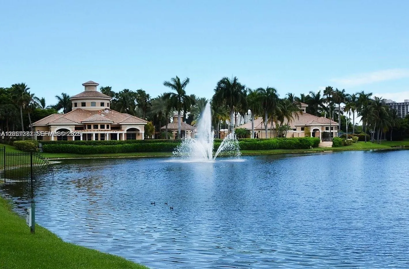 Listing  957 N Harbor View 957, Hollywood, FL 33019, Hollywood, FL 33019