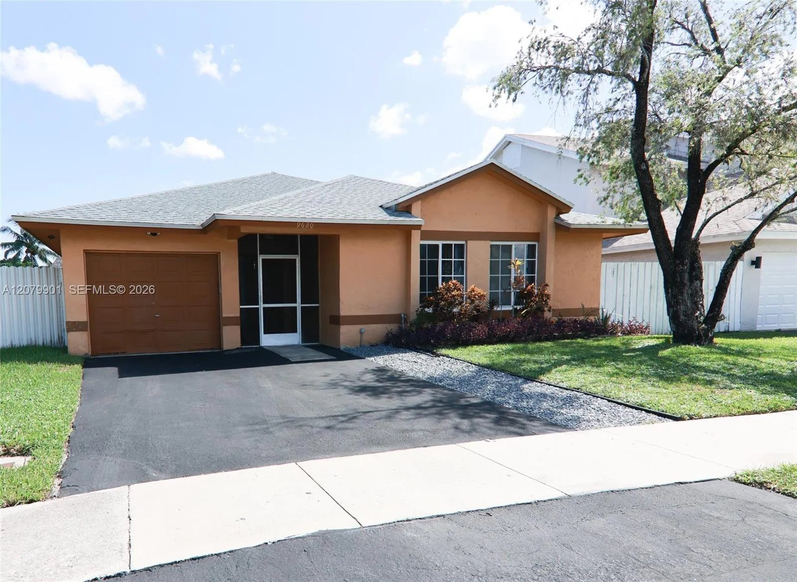 Listing  9620 SW 9th Court, Pembroke Pines, FL 33025, Pembroke Pines, FL 33025