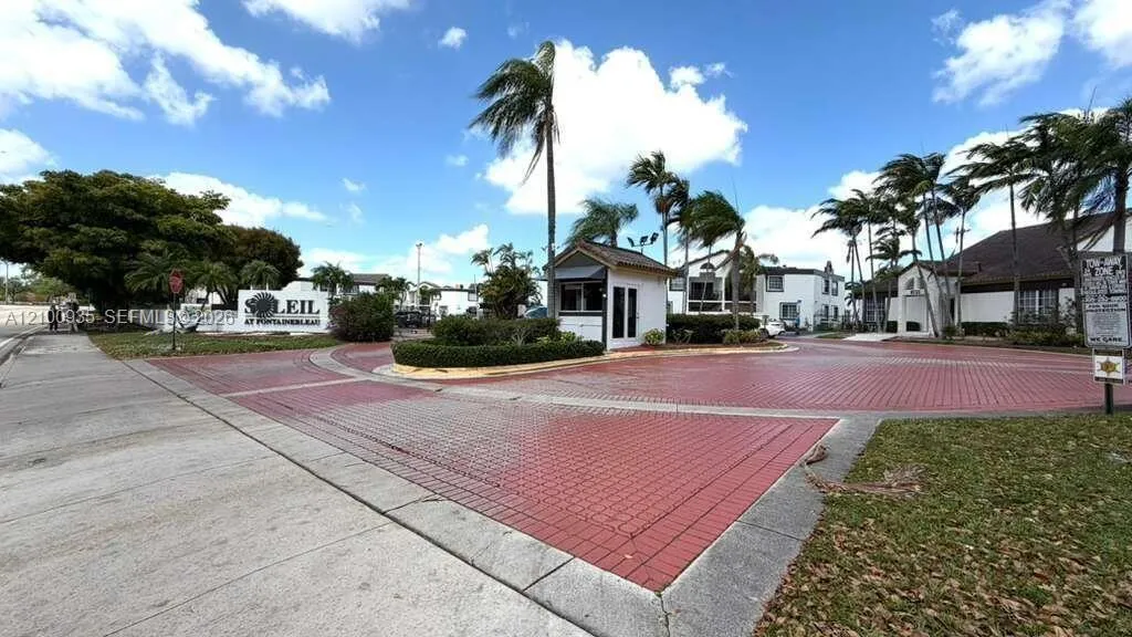 View details of listing 9701 Fontainebleau Boulevard C106, Miami, FL 33172 Miami with MLS# 