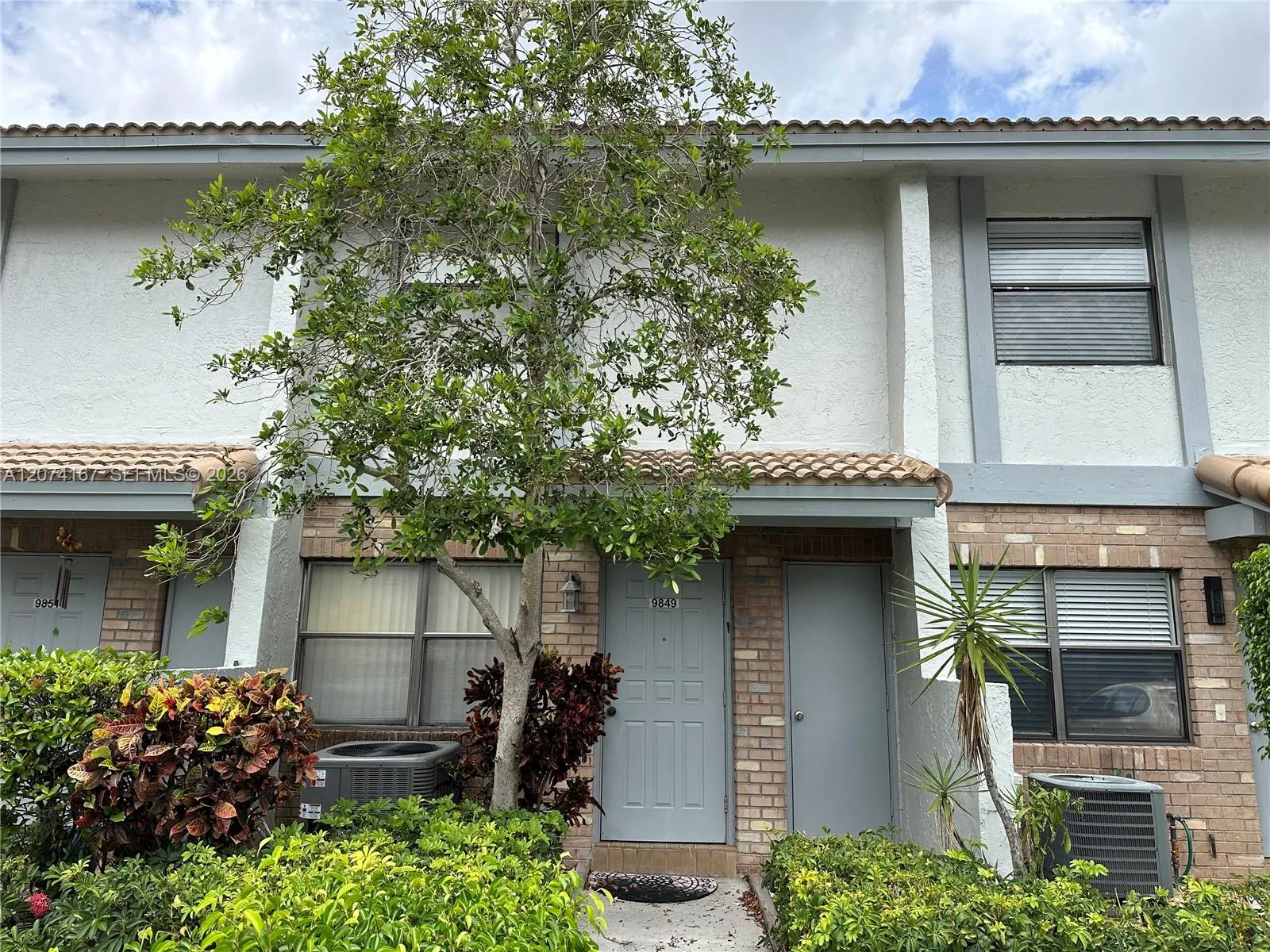 Listing  9849 S Riverside Drive 8-26, Coral Springs, FL 33071, Coral Springs, FL 33071