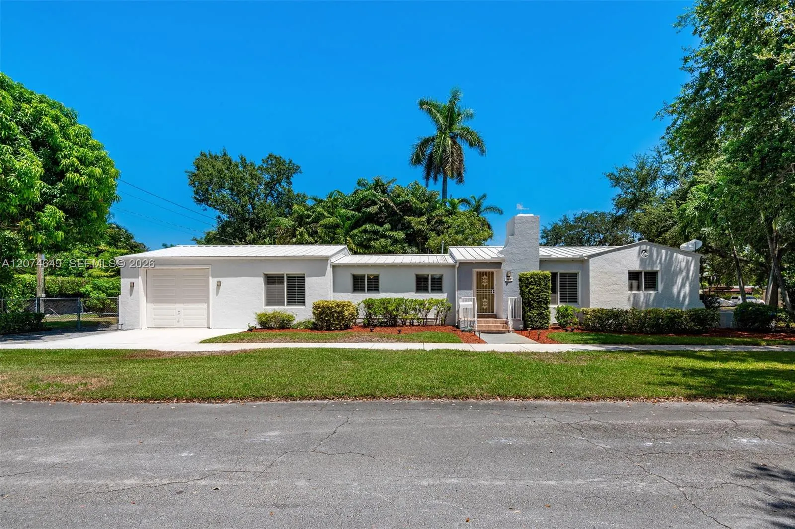 Listing  989 Eastward Drive, Miami Springs, FL 33166, Miami Springs, FL 33166