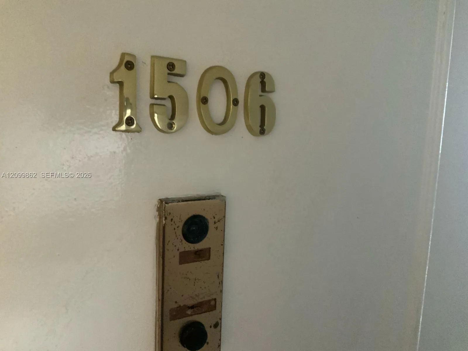 View details of listing 999 Brickell Bay Drive 1506, Miami, FL 33131 Miami with MLS# 