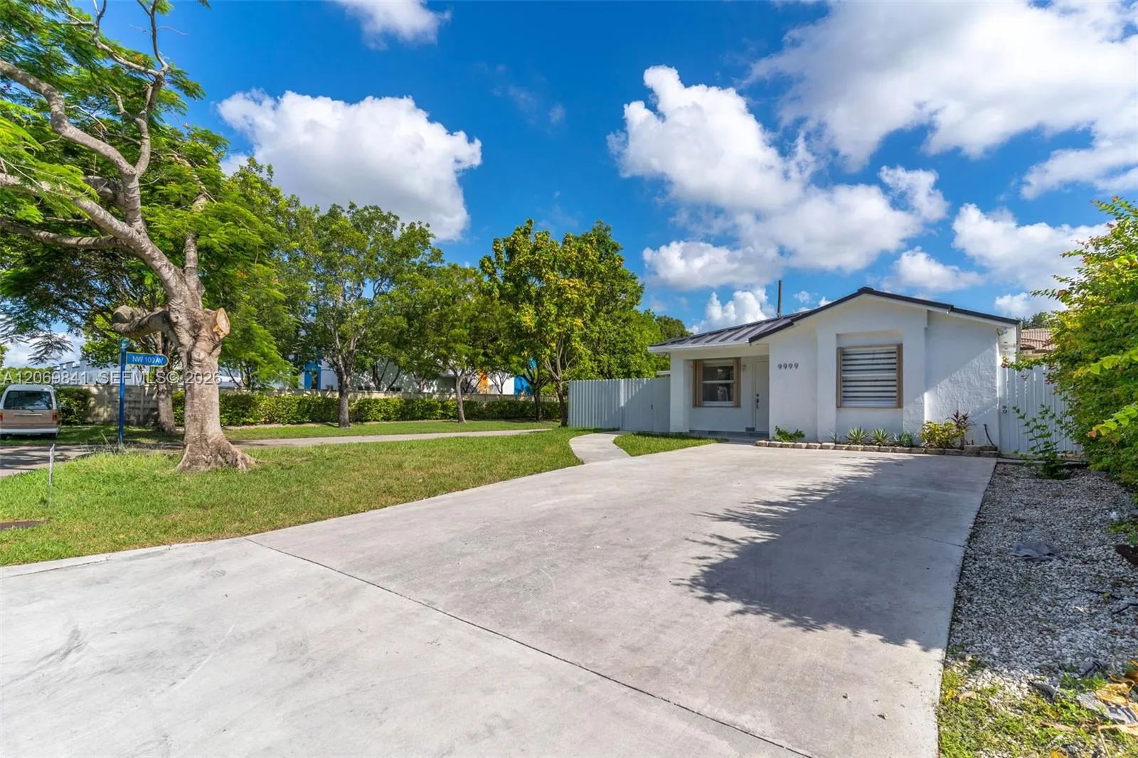 Listing  9999 NW 25th Terrace, Doral, FL 33172, Doral, FL 33172