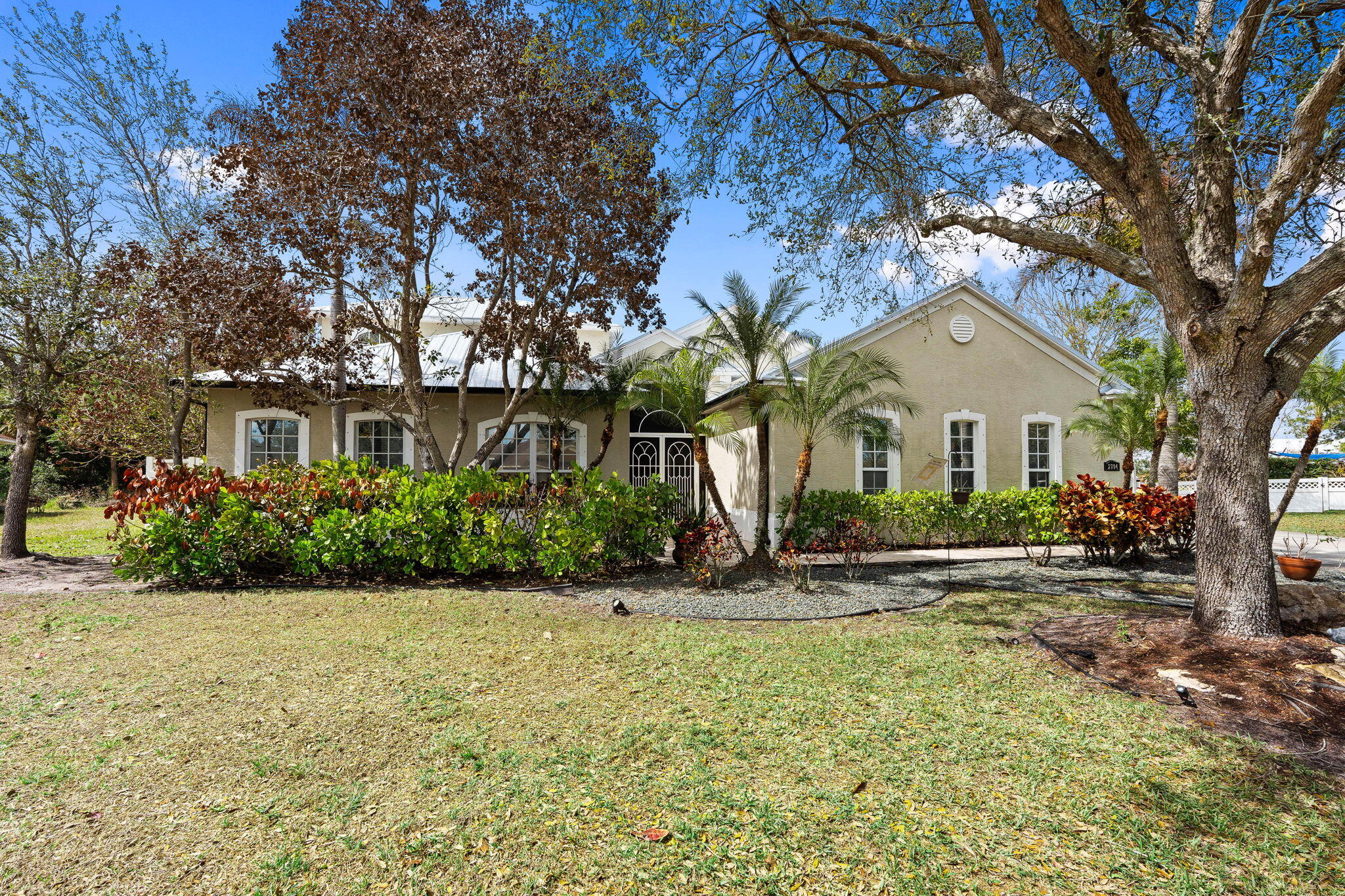 View details of listing 2704 Serenity Circle N, Fort Pierce, FL 34981 Fort Pierce with MLS# 