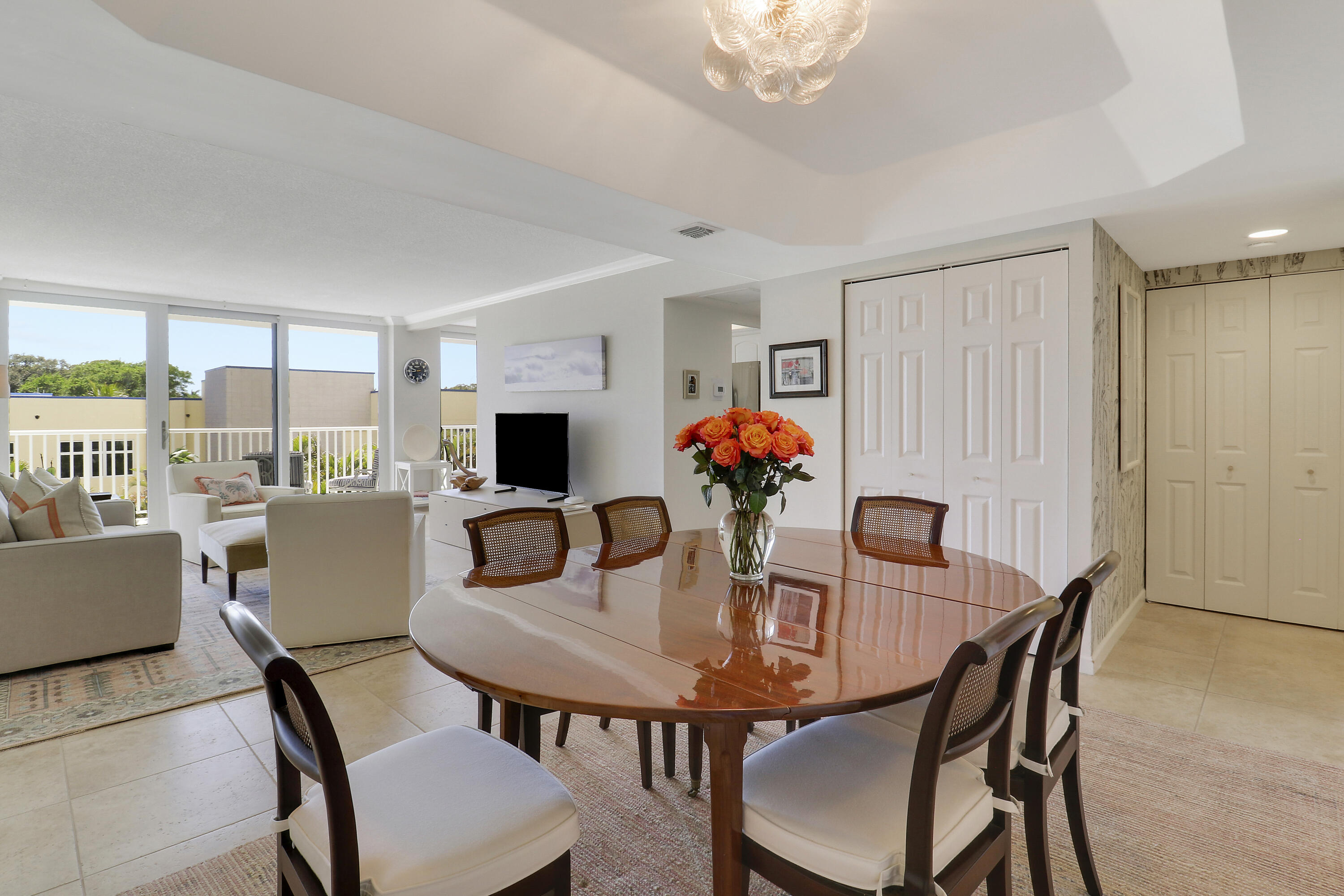 View details of listing 1801 S Flagler Drive 301, West Palm Beach, FL 33401 West Palm Beach with MLS# 