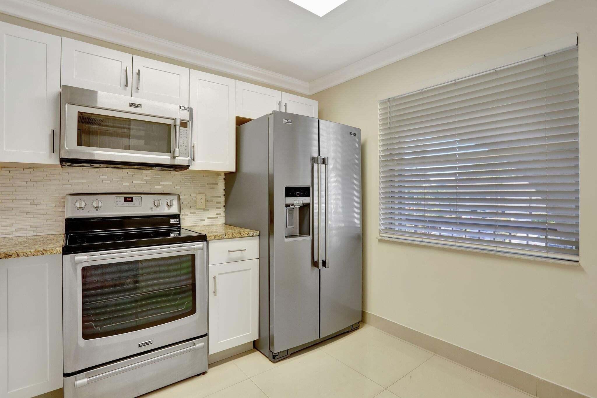 View details of listing 2601 Nassau Bend D2, Coconut Creek, FL 33066 Coconut Creek with MLS# 