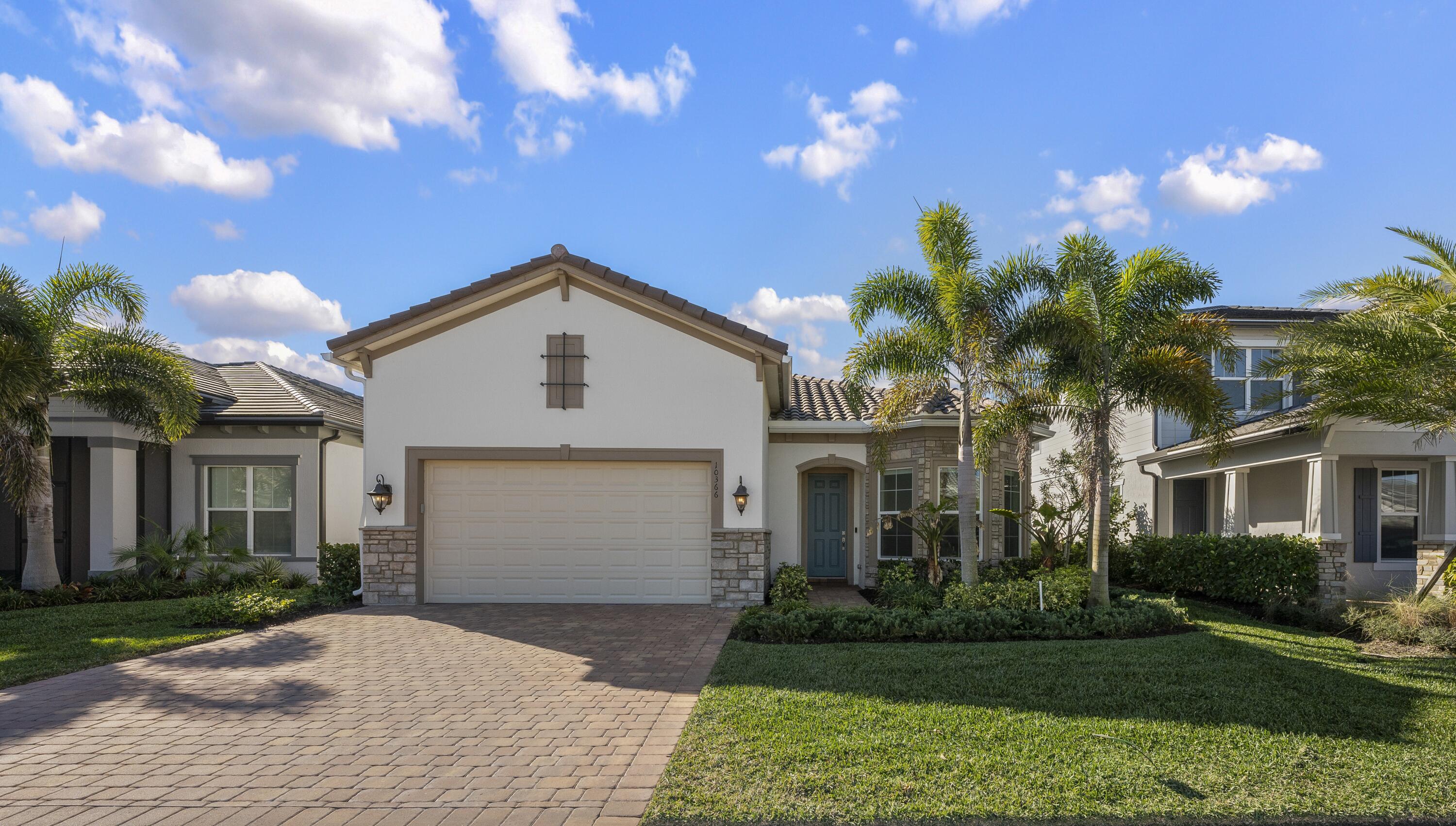 View details of listing 10366 Northbrook Circle, Palm Beach Gardens, FL 33412 Palm Beach Gardens with MLS# 