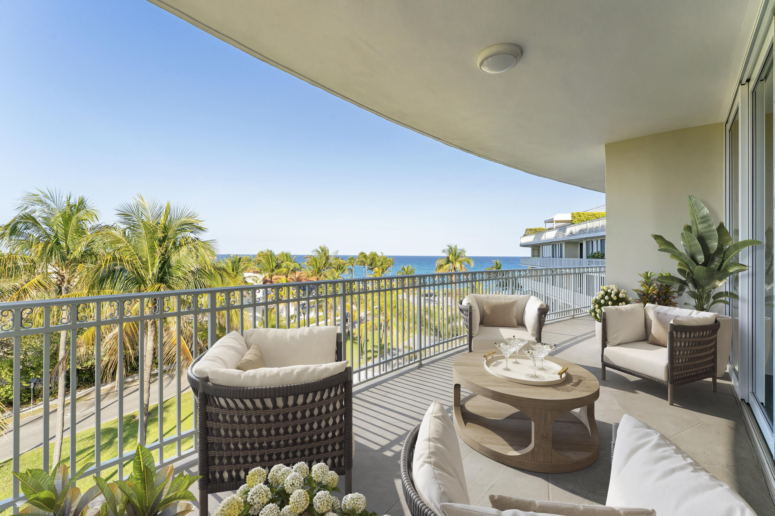 View details of listing 100 Royal Palm Way G5, Palm Beach, FL 33480 Palm Beach with MLS# 