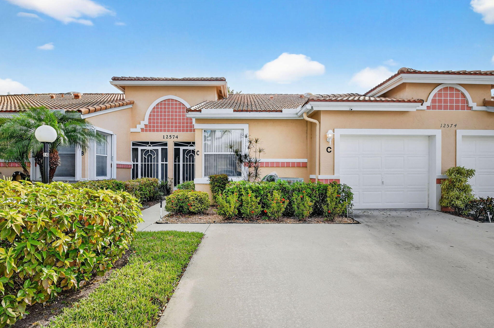 View details of listing 12574 Crystal Pointe Drive C, Boynton Beach, FL 33437 Boynton Beach with MLS#