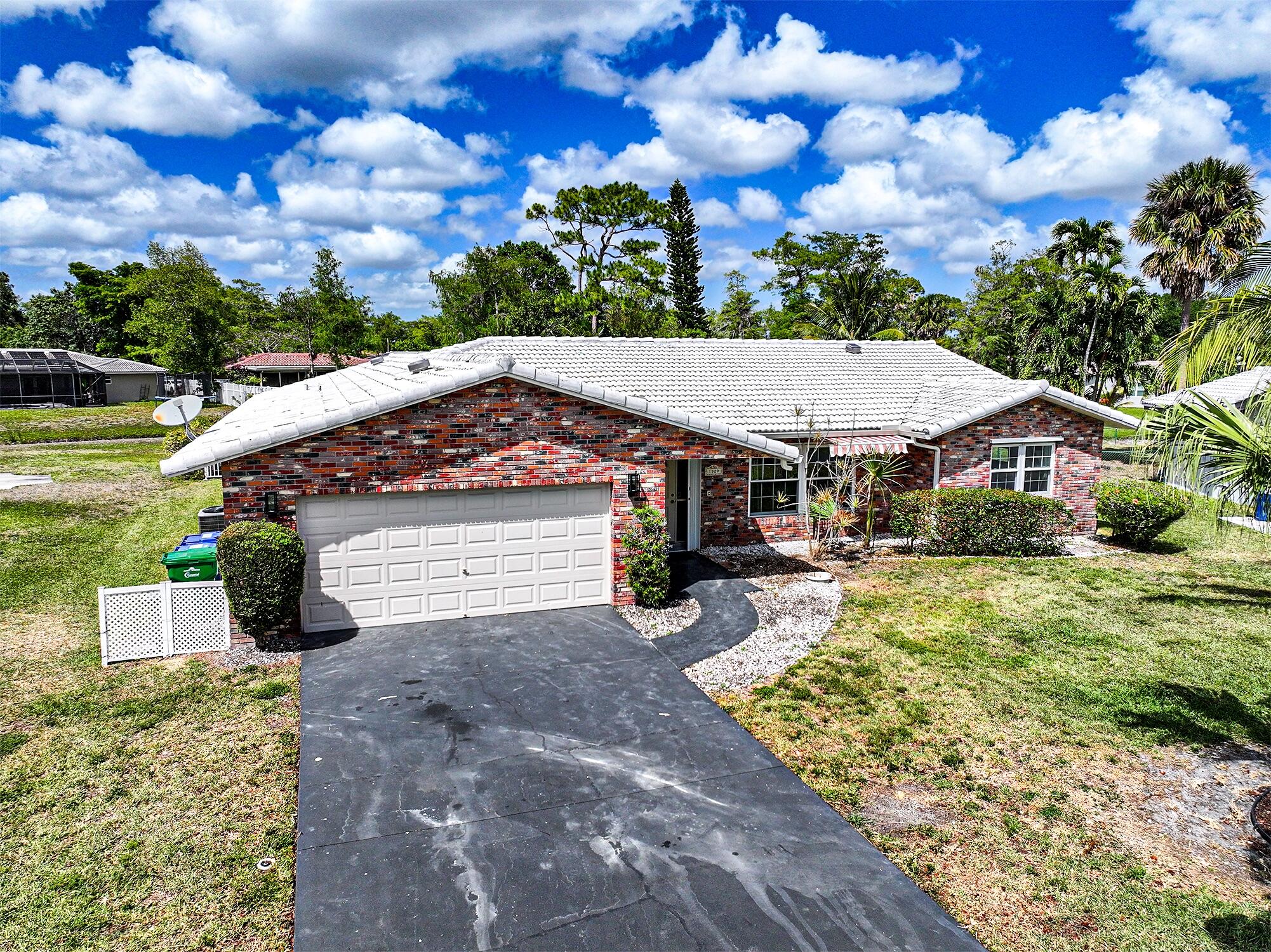 Listing  1329 NW 84th Drive NW, Coral Springs, FL 33071, Coral Springs, FL 33071