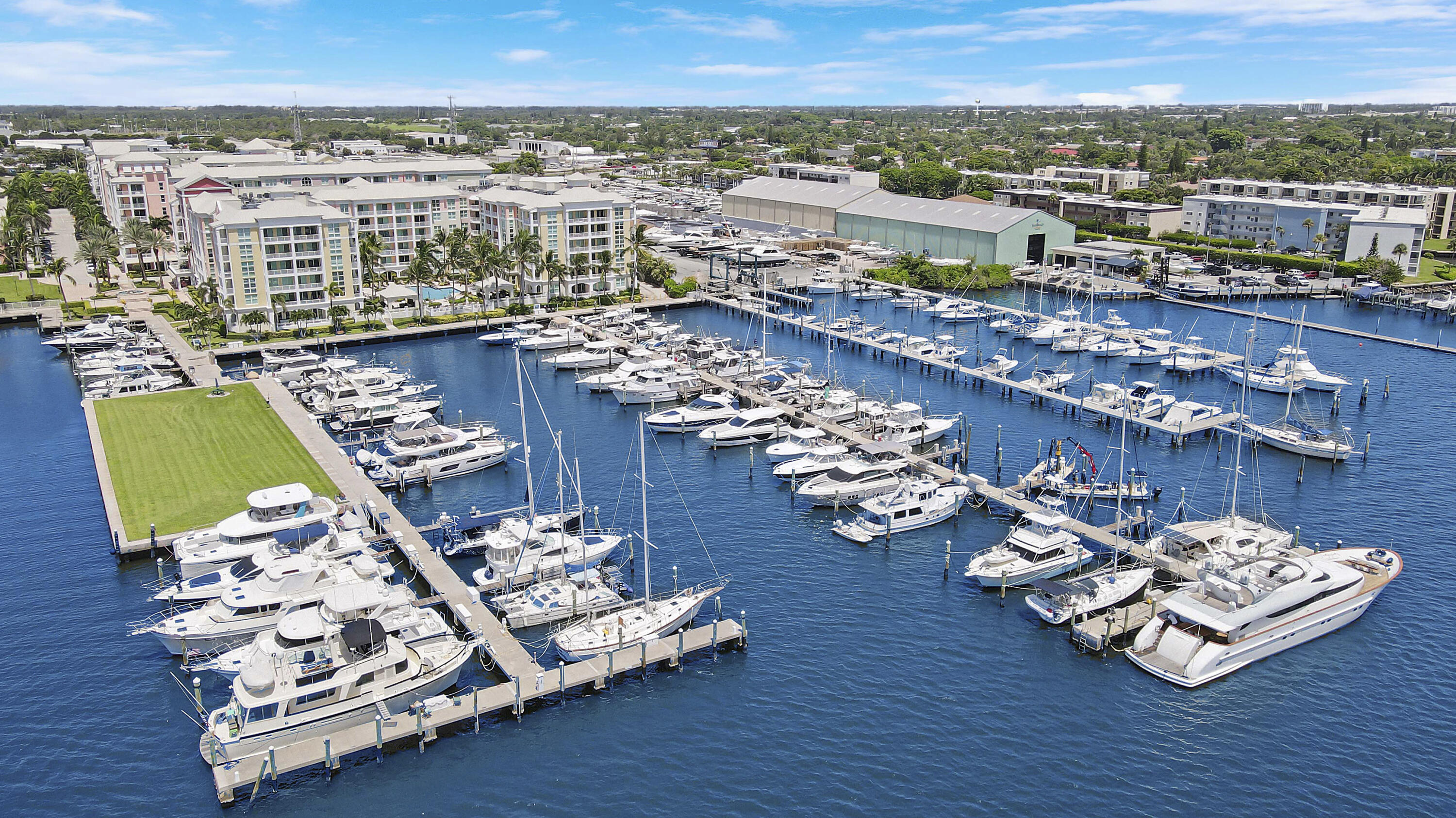 Listing  806 E Windward Way 508, Lantana, FL 33462, Lantana, FL 33462