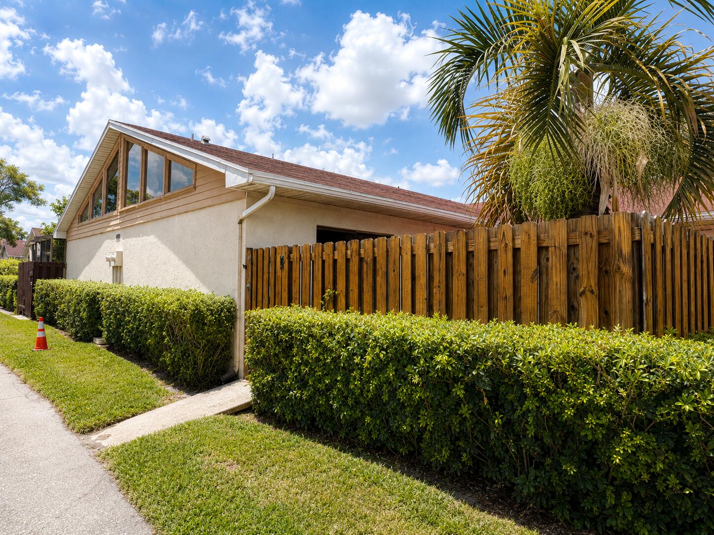 View details of listing 4373 Woodstock Drive D, West Palm Beach, FL 33409 West Palm Beach with MLS# 