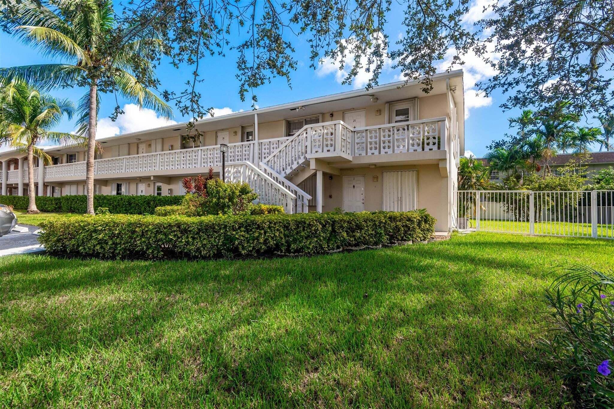 View details of listing 801 Pine Drive 20, Pompano Beach, FL 33060 Pompano Beach with MLS# 