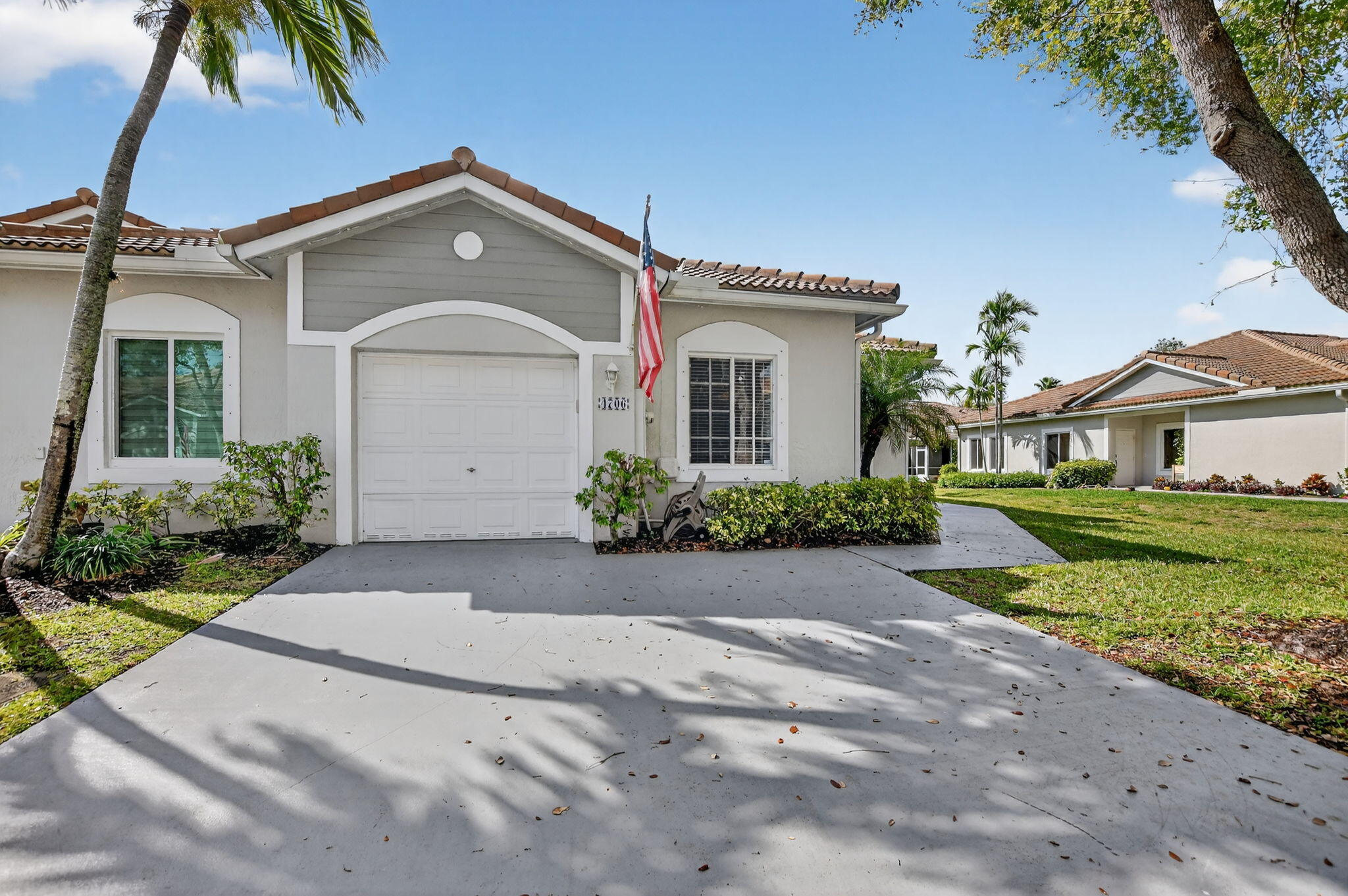 View details of listing 4706 SW 13th Street, Deerfield Beach, FL 33442 Deerfield Beach with MLS# 