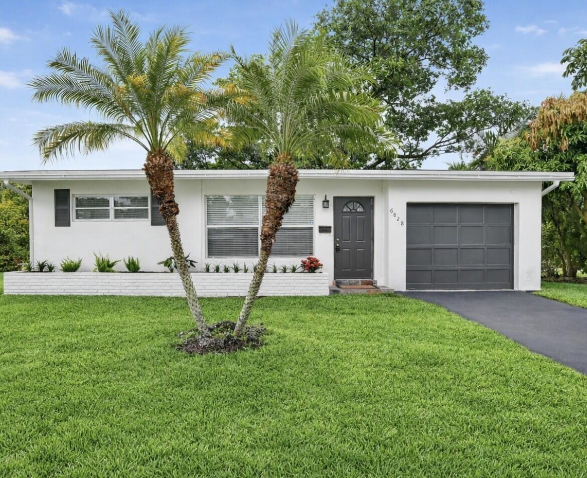 View details of listing 6828 NW 30th Street, Sunrise, FL 33313 Sunrise with MLS# 