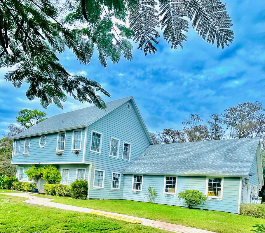 View details of listing 16745 Calder Drive E, The Acreage, FL 33470 The Acreage with MLS# 