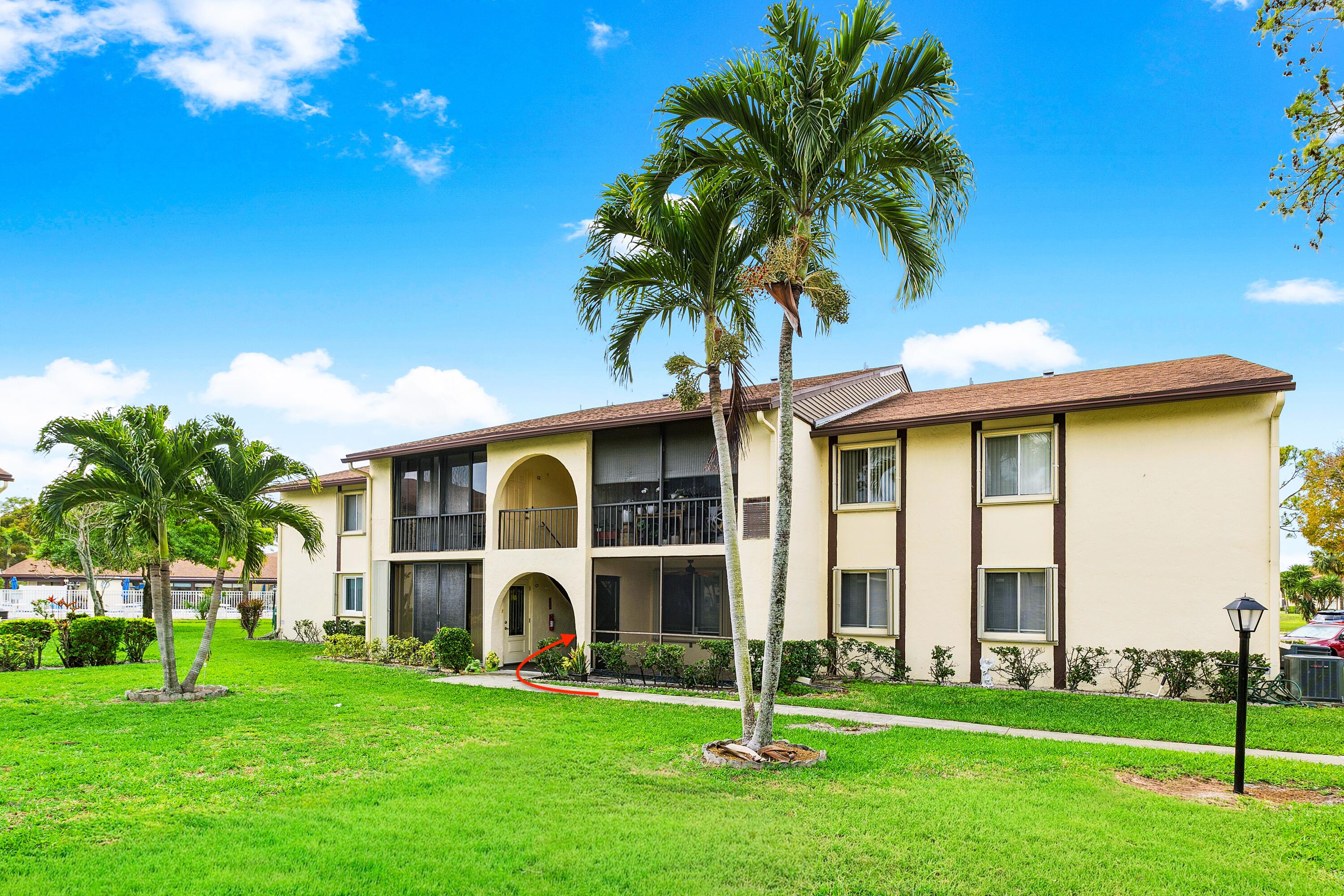 View details of listing 3560 Pine Tree Court B-1, Greenacres, FL 33463 Greenacres with MLS# 