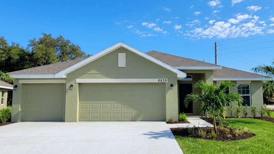 View details of listing 8839 Waterstone Boulevard, Fort Pierce, FL 34951 Fort Pierce with MLS# 