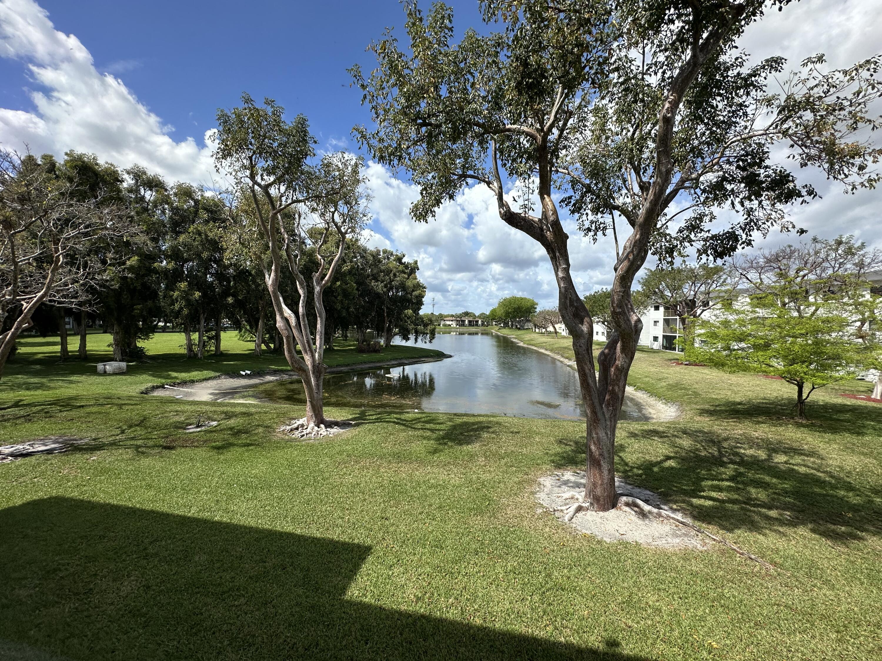 View details of listing 15075 Witney Road #211, Delray Beach, FL 33484 Delray Beach with MLS# 