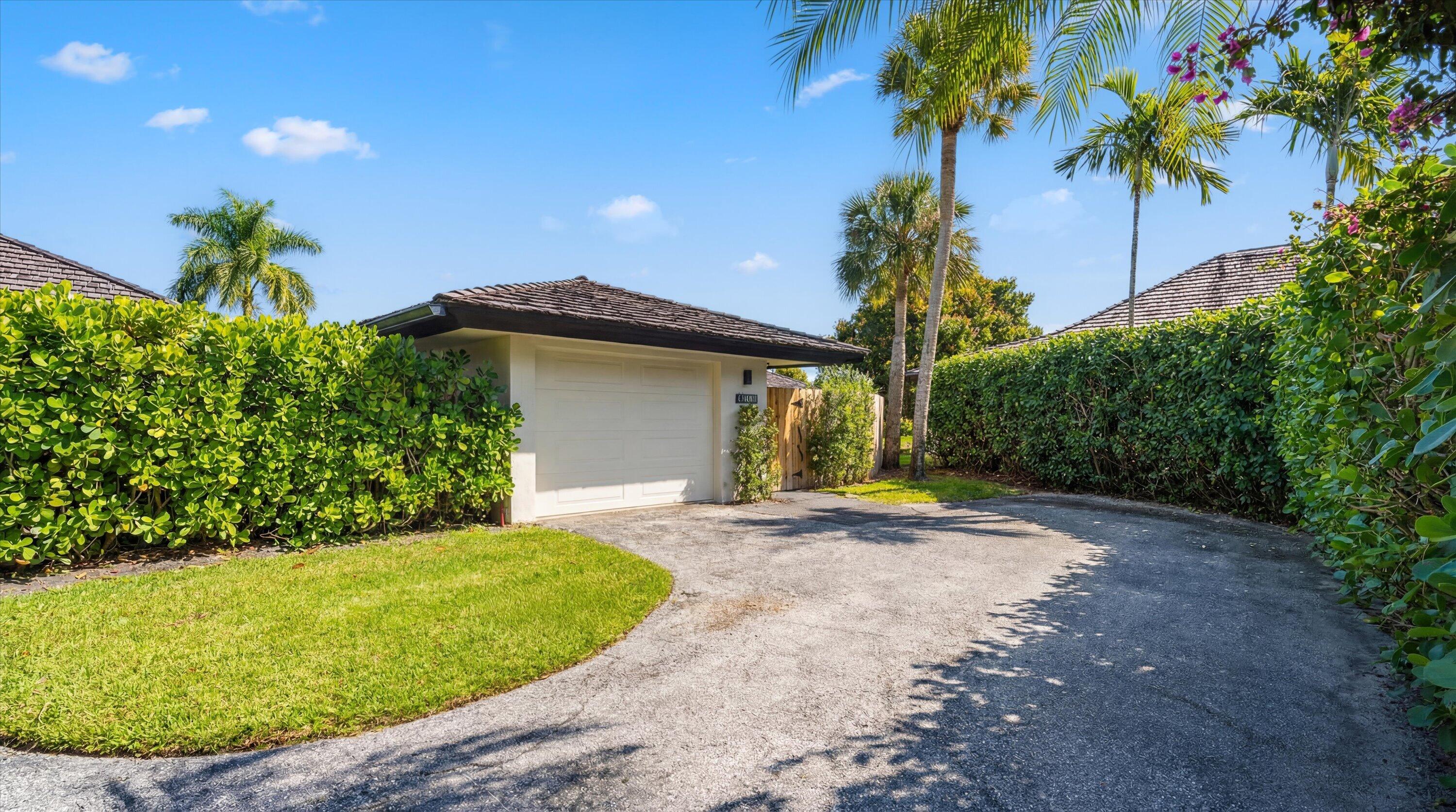 View details of listing 11768 Marblestone Court, Wellington, FL 33414 Wellington with MLS# 