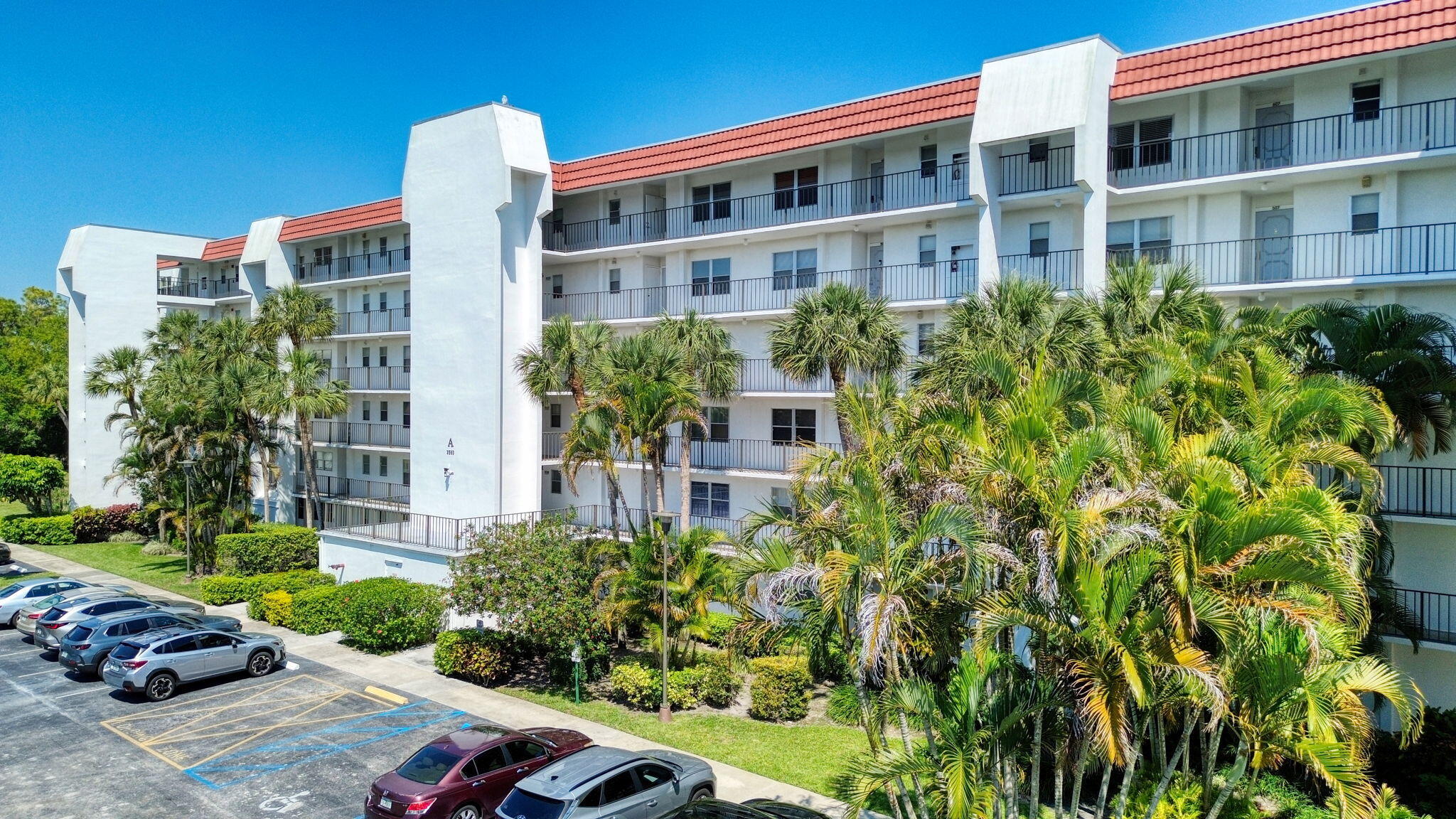 View details of listing 3593 Birdie Drive 203, Lake Worth, FL 33467 Lake Worth with MLS# 