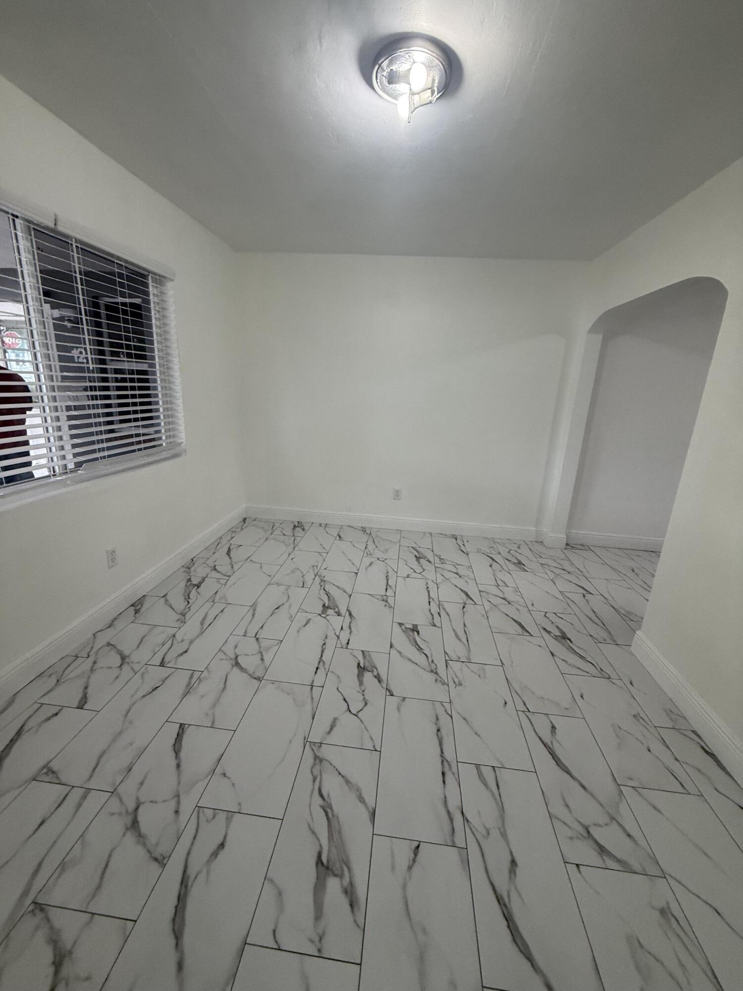 Listing  12 N B Street, Lake Worth Beach, FL 33460, Lake Worth Beach, FL 33460