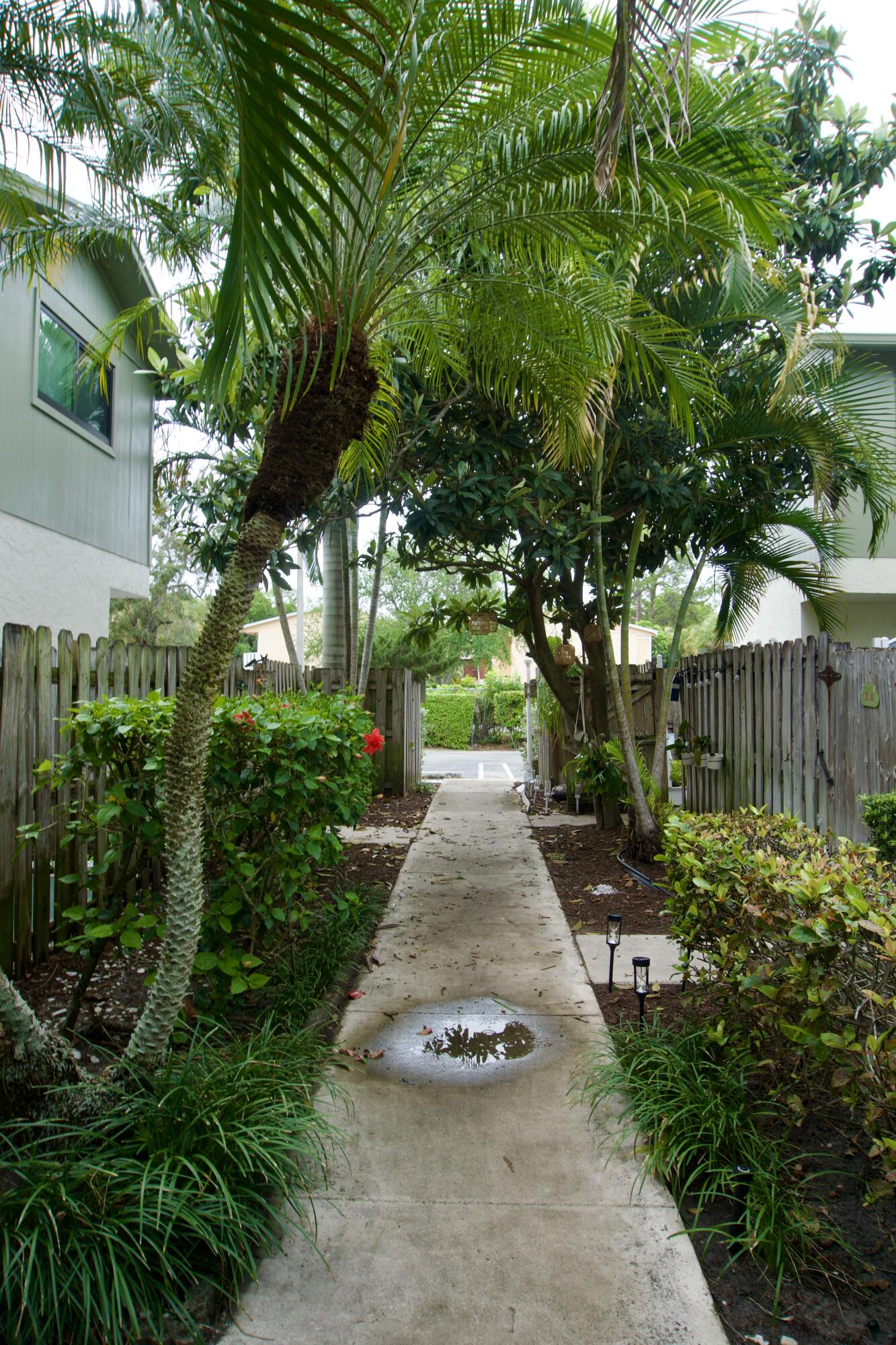 View details of listing 4320 Lilac Street 2c, Palm Beach Gardens, FL 33410 Palm Beach Gardens with MLS#
