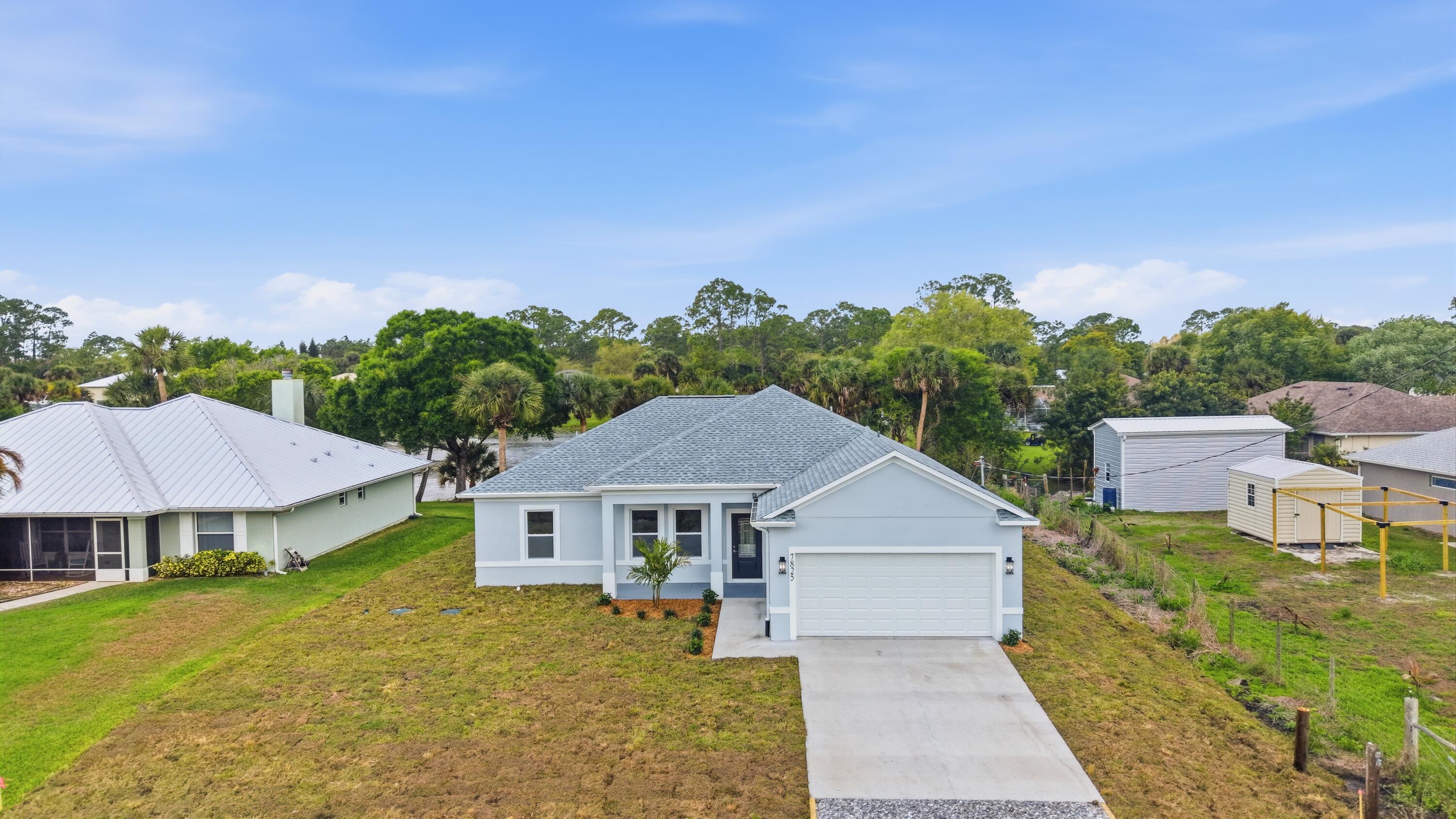 View details of listing 7825 92nd Court, Vero Beach, FL 32967 Vero Beach with MLS#