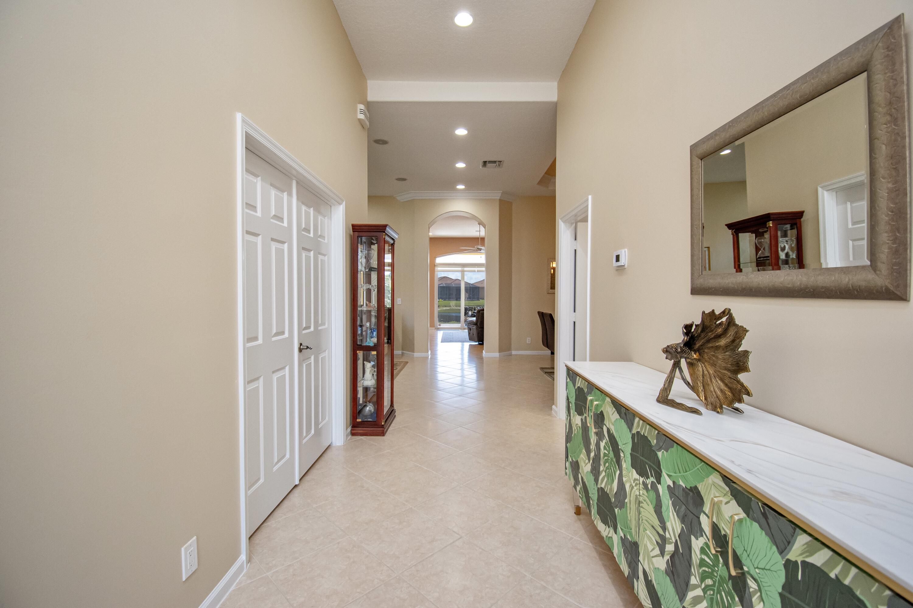 View details of listing 7080 Demedici Circle 7080, Delray Beach, FL 33446 Delray Beach with MLS#