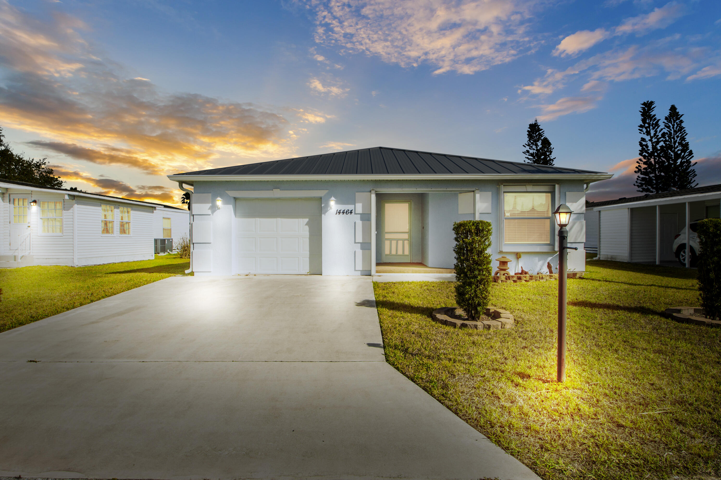 View details of listing 14464 Isla Flores Avenue, Fort Pierce, FL 34951 Fort Pierce with MLS#