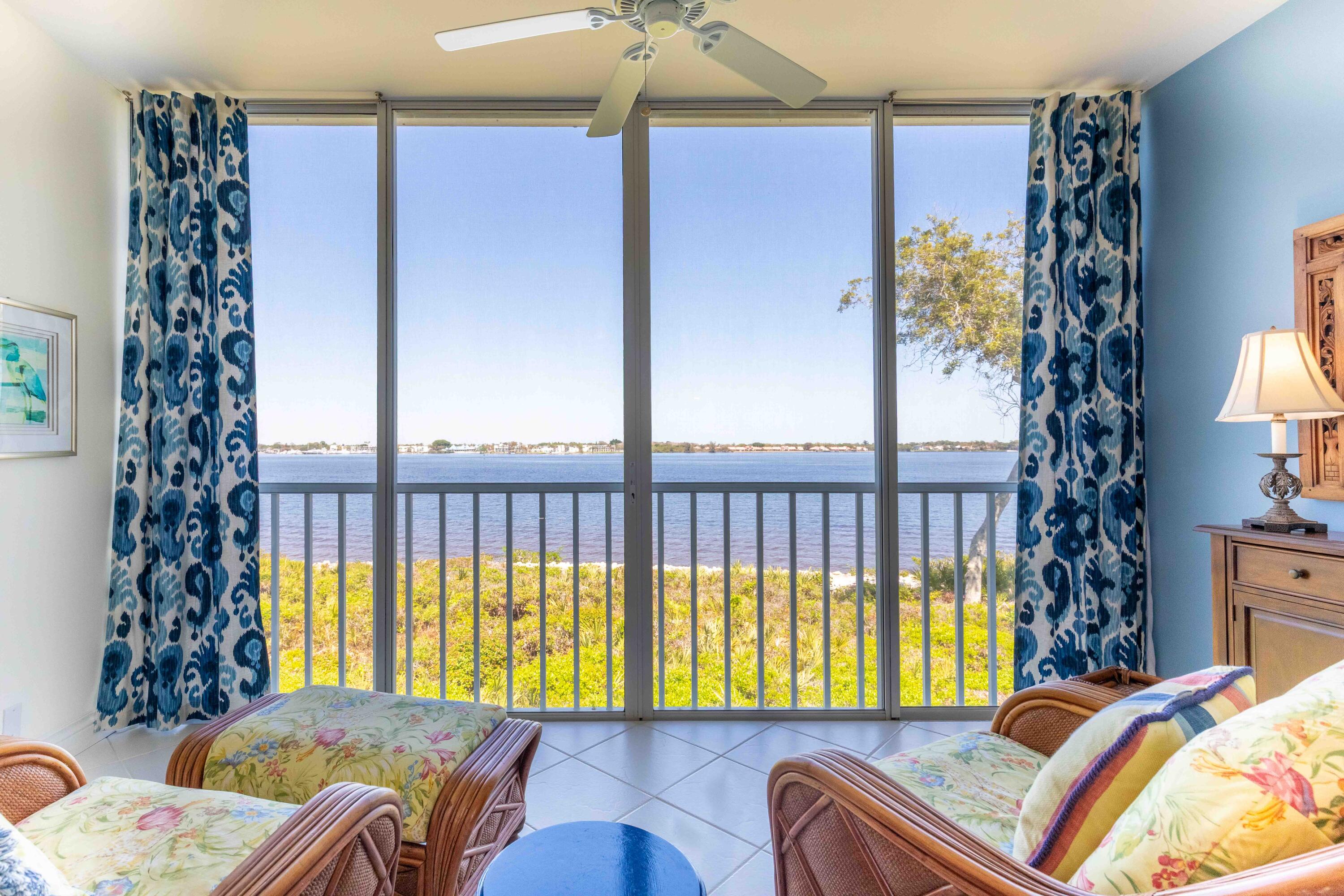 View details of listing 12356 Harbour Ridge Boulevard, Palm City, FL 34990 Palm City with MLS#