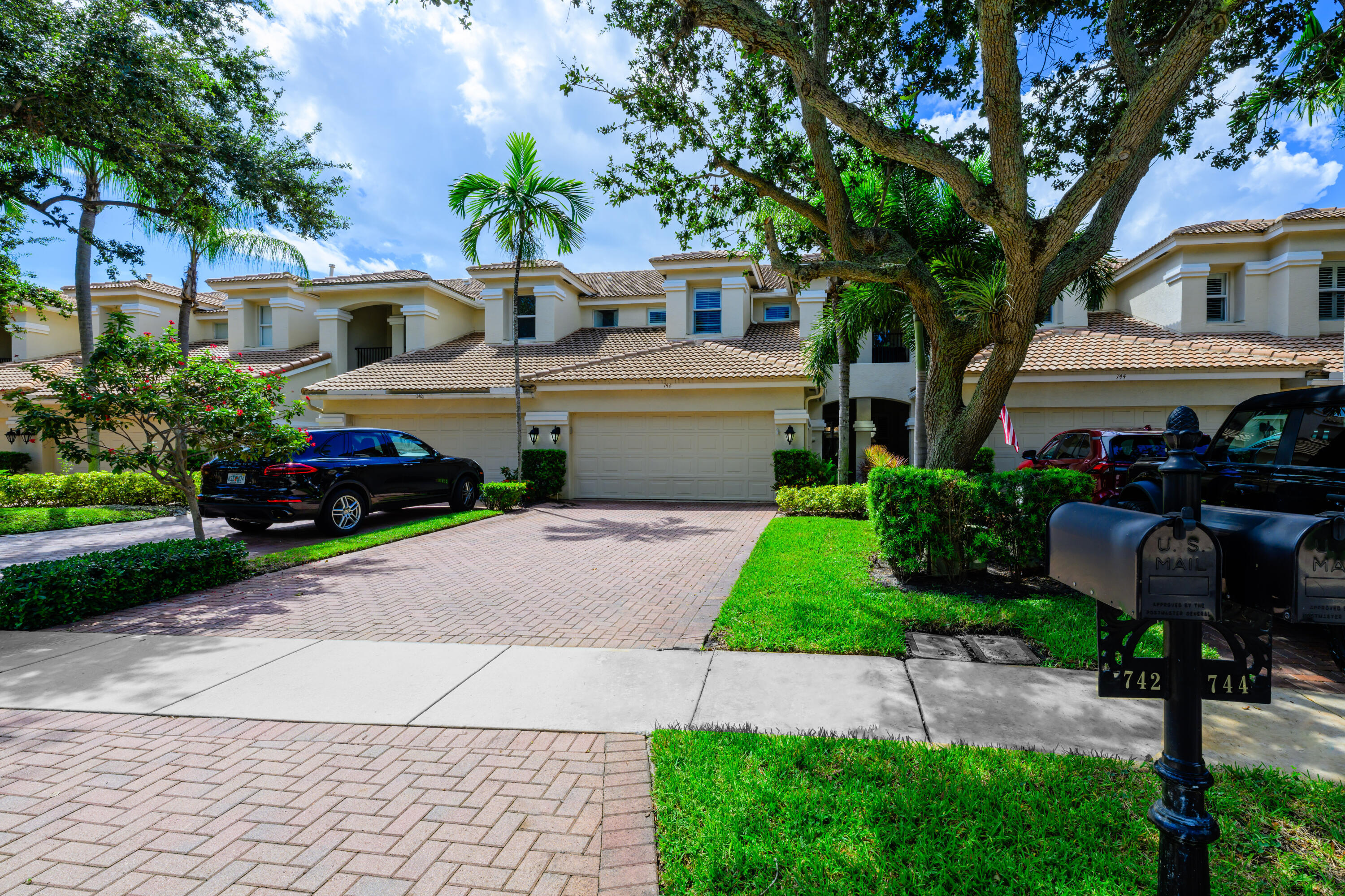 View details of listing 742 Cable Beach Lane, North Palm Beach, FL 33410 North Palm Beach with MLS#