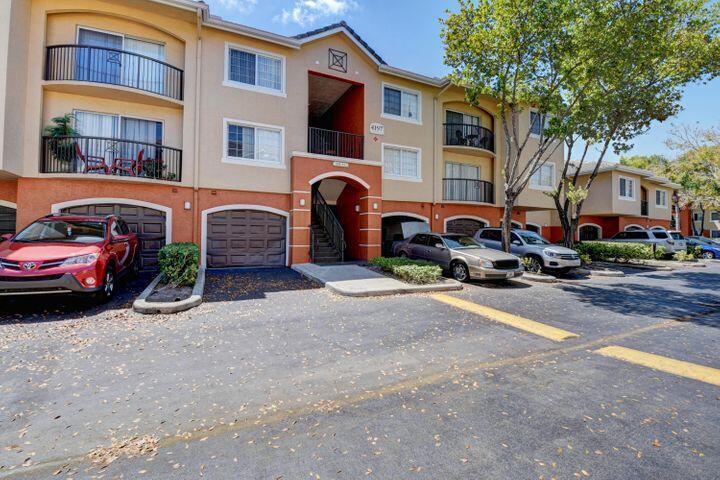 View details of listing 4197 N Haverhill Road 209, West Palm Beach, FL 33417 West Palm Beach with MLS#